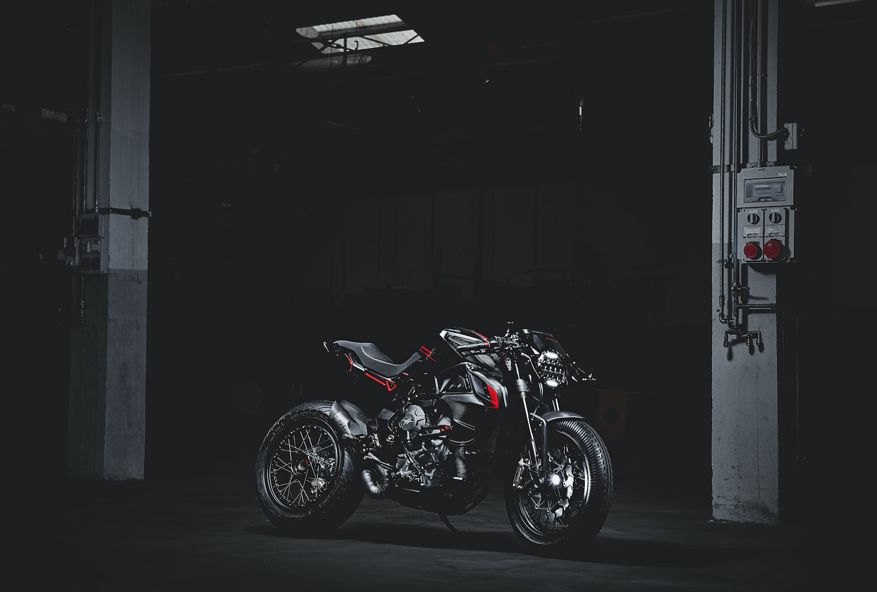 MV Agusta Dragster Blackout