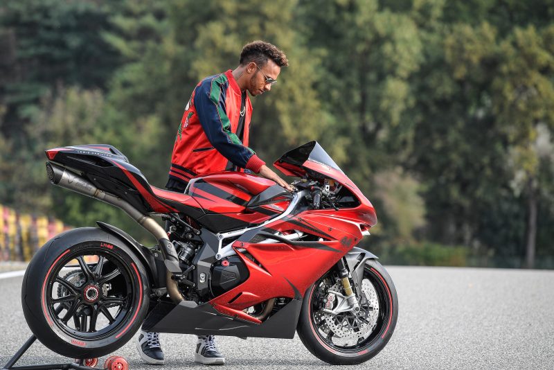 mv-agusta-f4-lh44-motofire-2-1-800x534.jpg