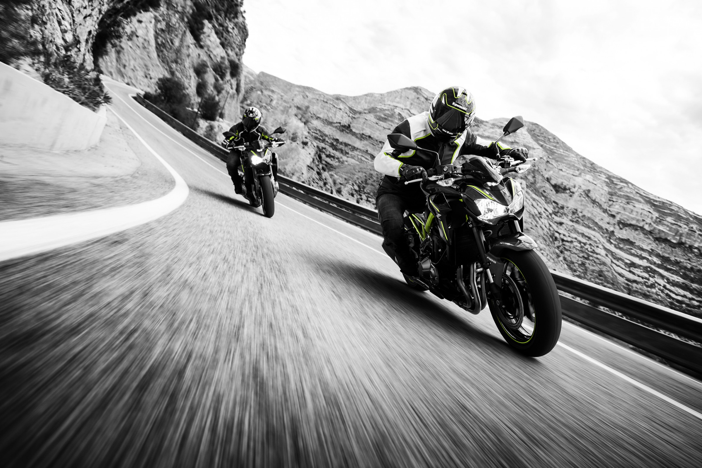 Nova Kawasaki Z900