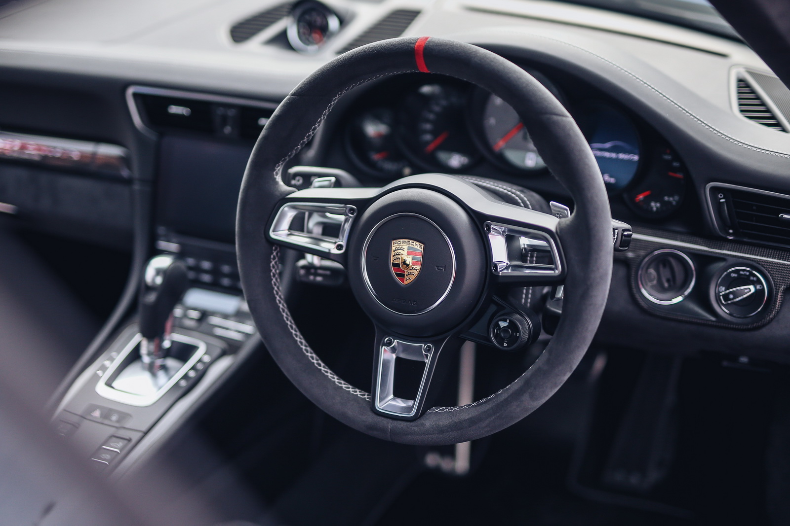 porsche 911 british legends