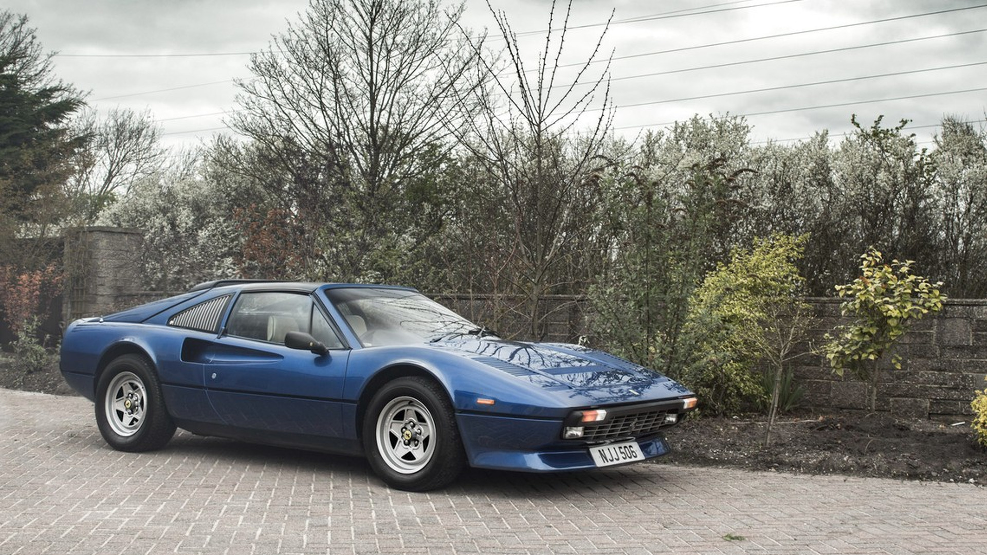 1985 ferrari 308 gts v12