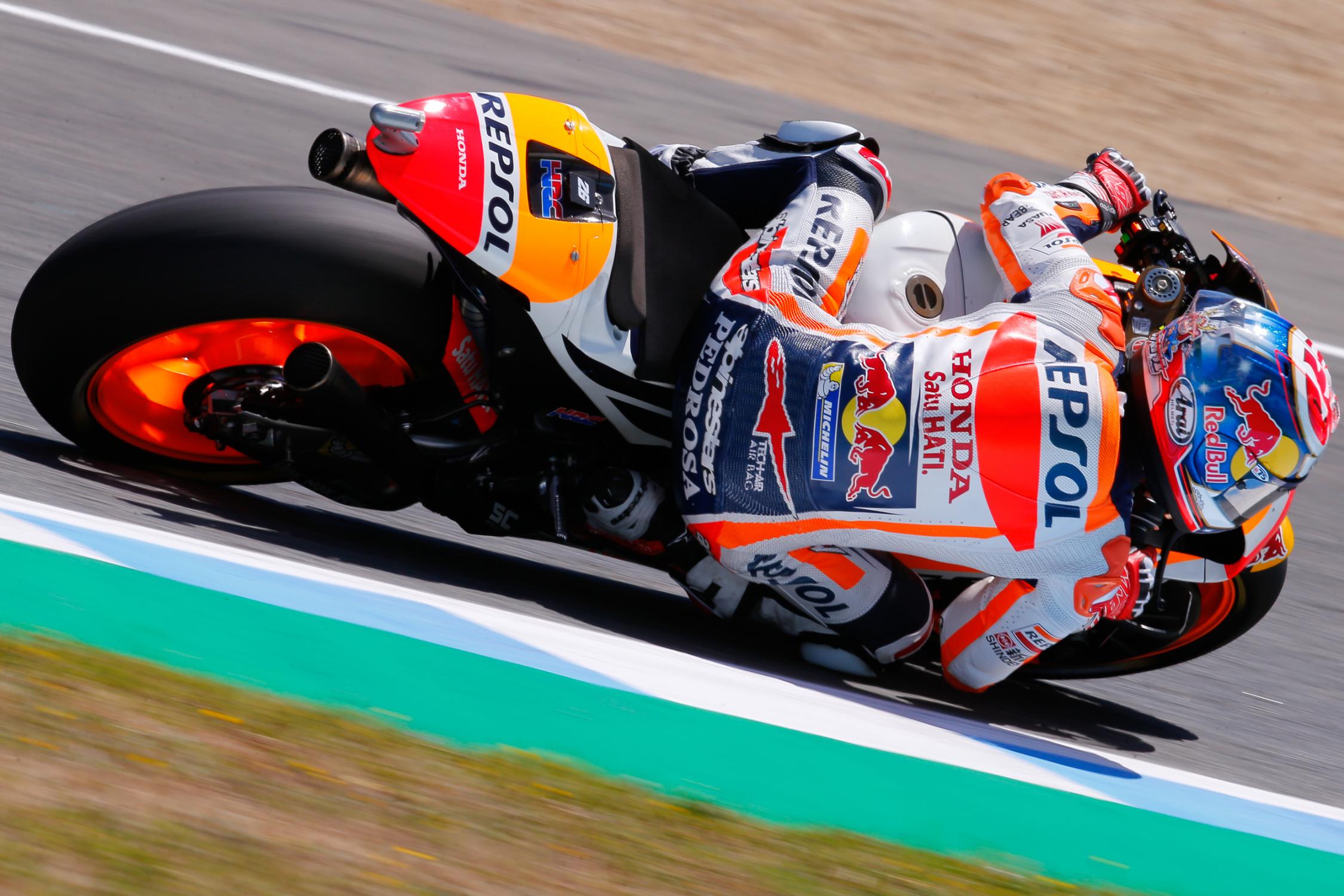 08588_gpjerez_motogp_action.gallery_full_top_fullscreen.jpg