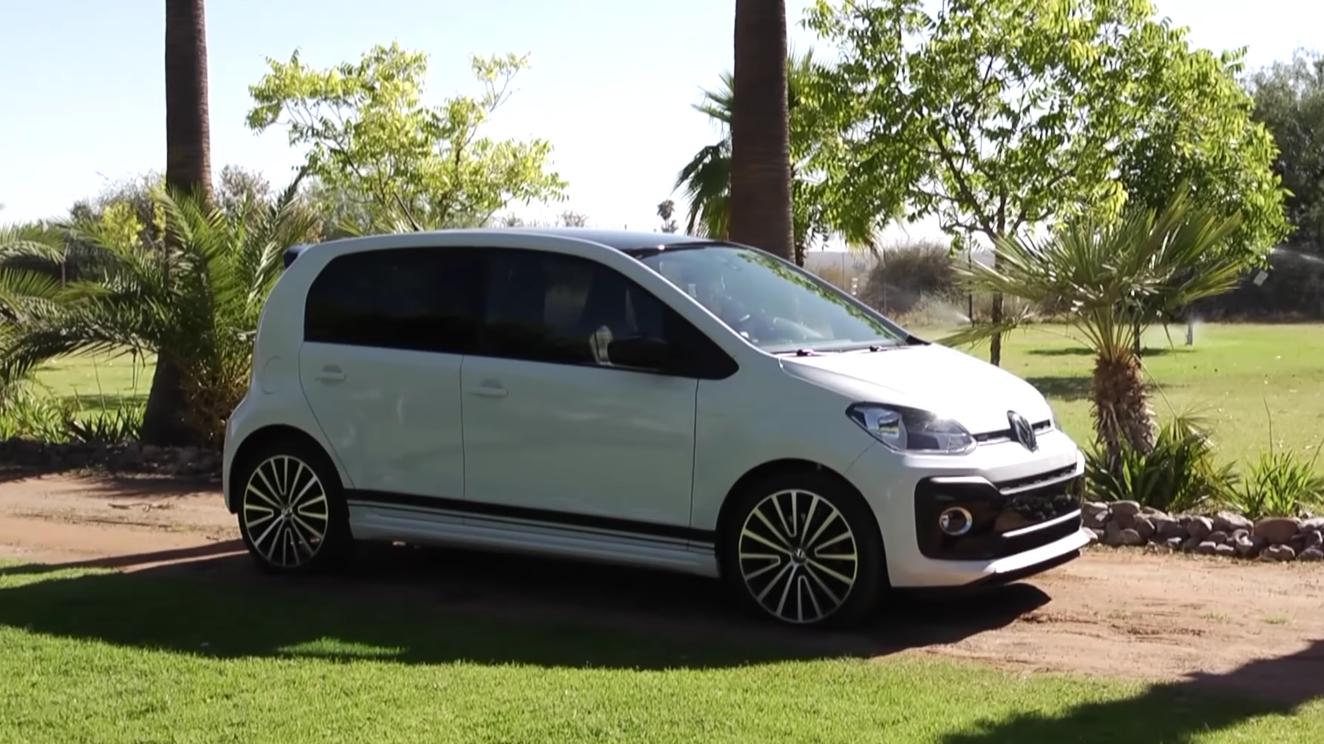Volkswagen UP! GTi