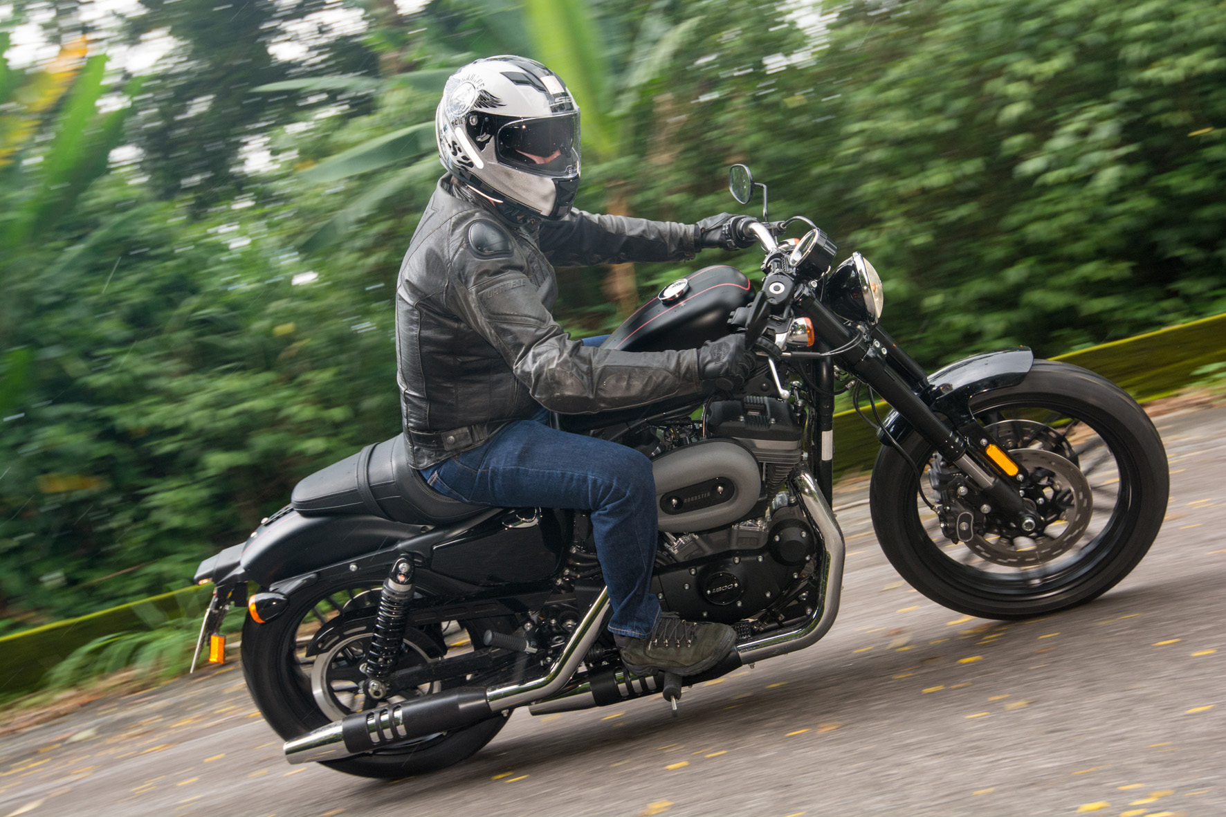 Harley-Davidson Roadster