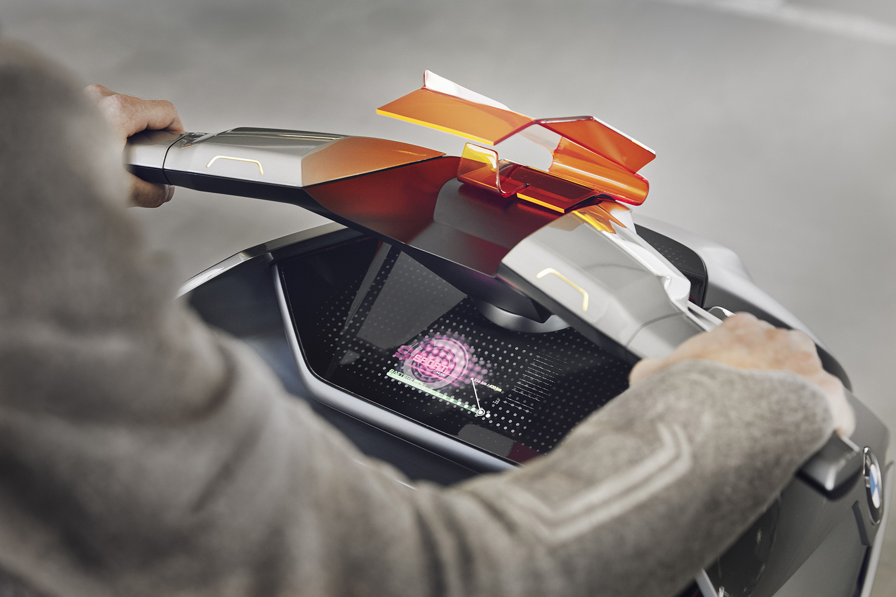 567naprancheta_bmw_concept_link_2.jpg