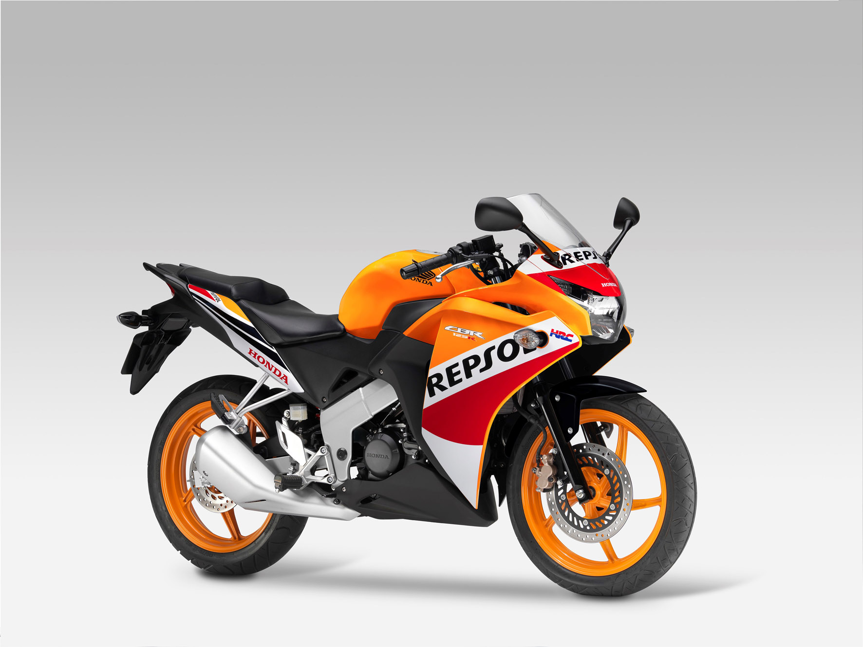597mundomoto_honda_cbr125r_repsol.jpg