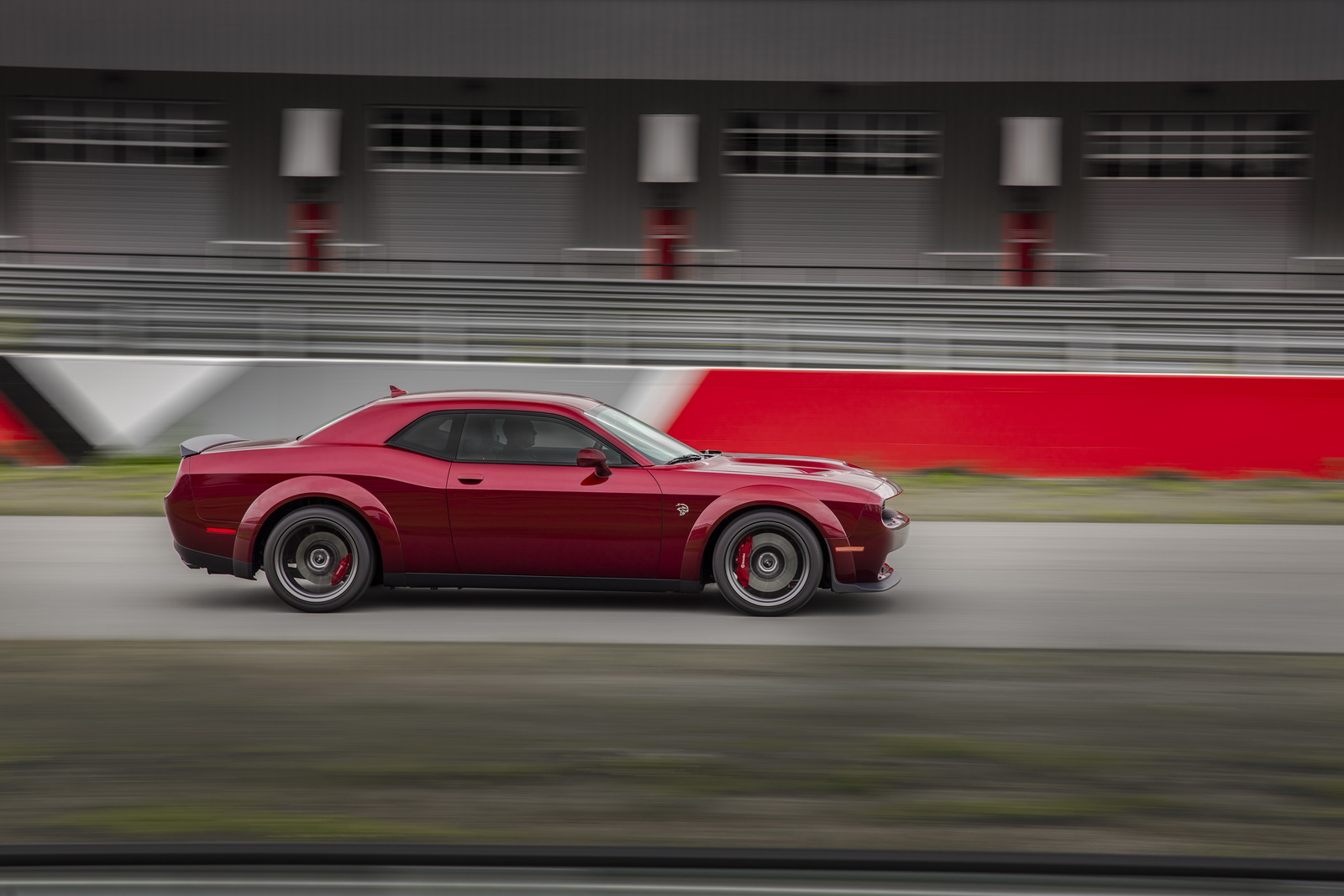 dodgechallengerhellcat-widebody-16