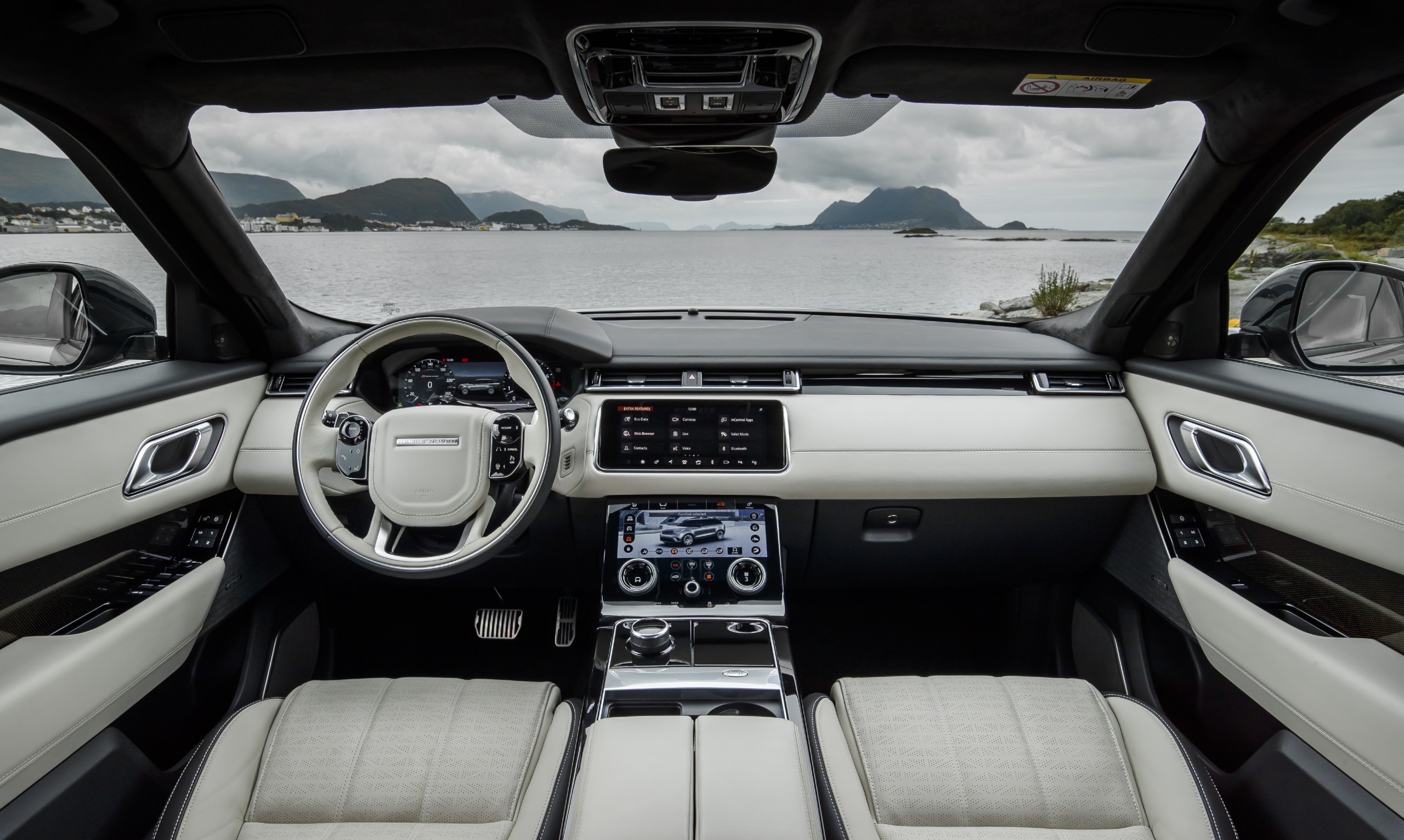 Land Rover Range Rover Velar First Edition