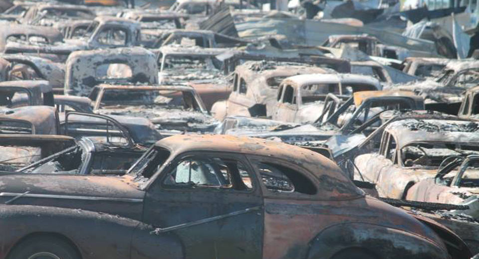 incendio carros classicos illinois eua 7