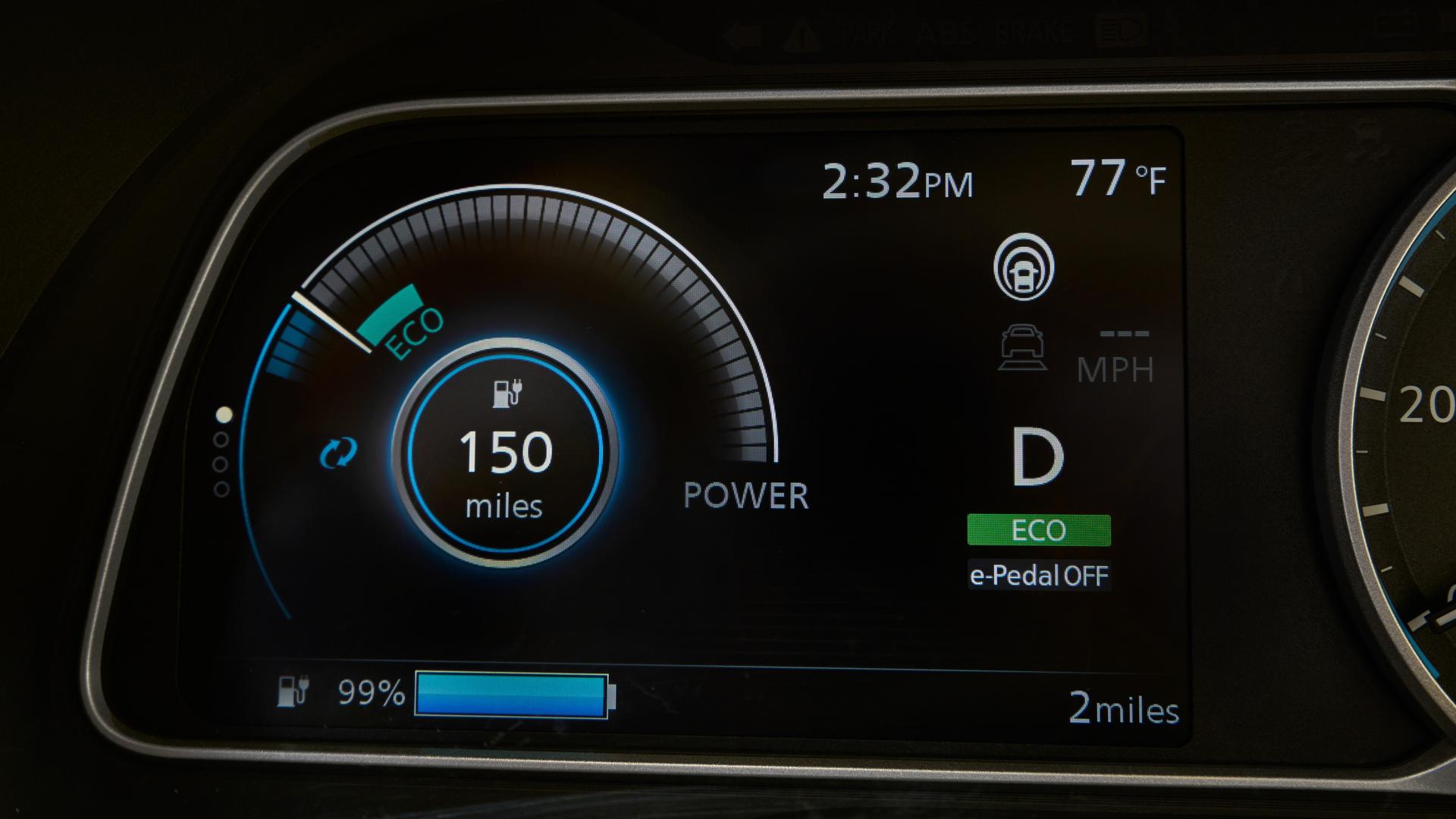 2018-nissan-leaf_13.jpg