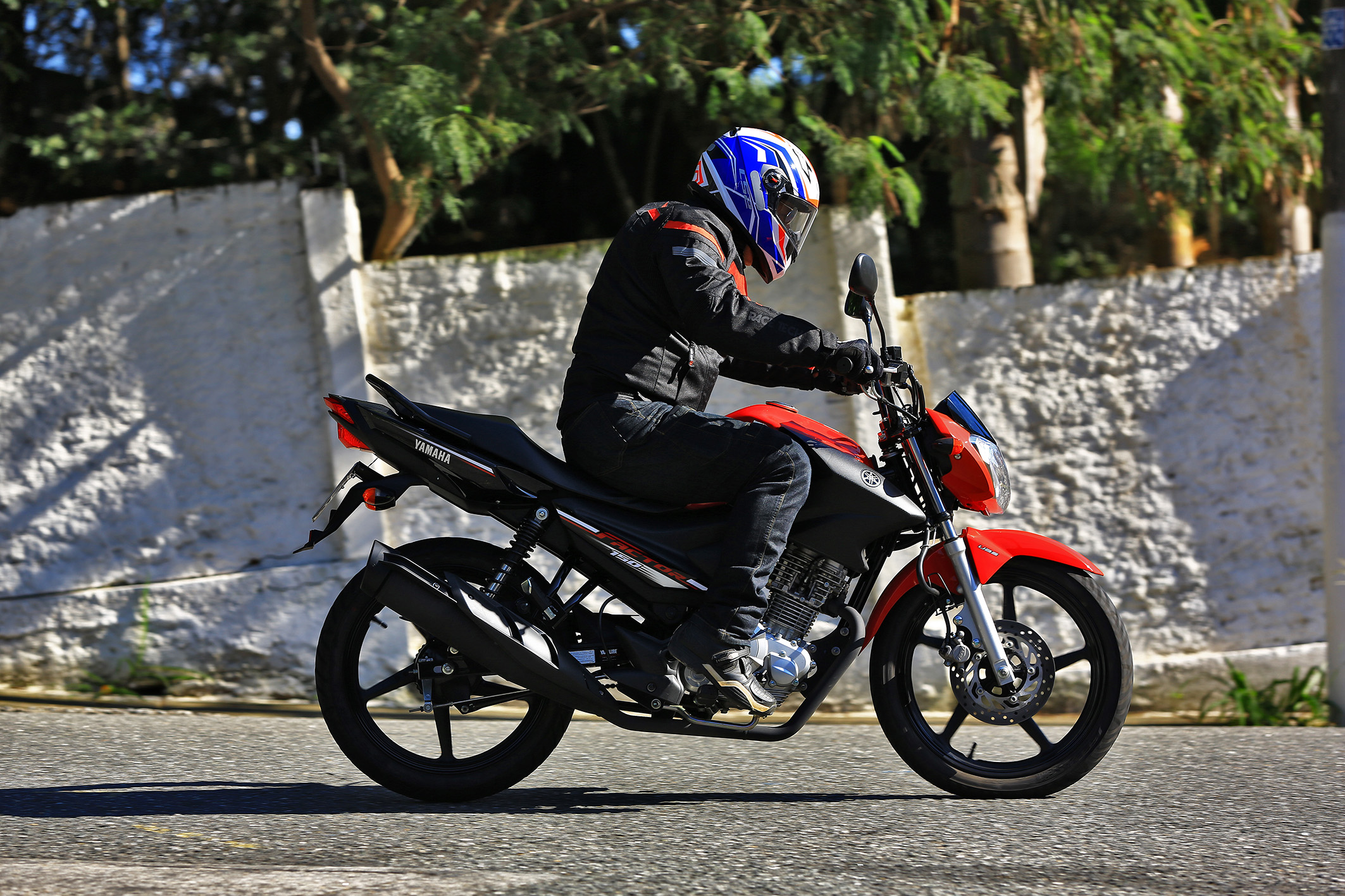 Yamaha Factor 150 UBS