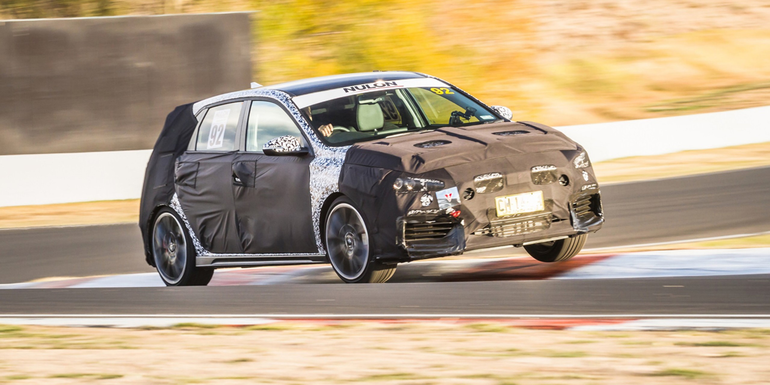 2018-hyundai-i30-n-mount-panorama-bathurst 3