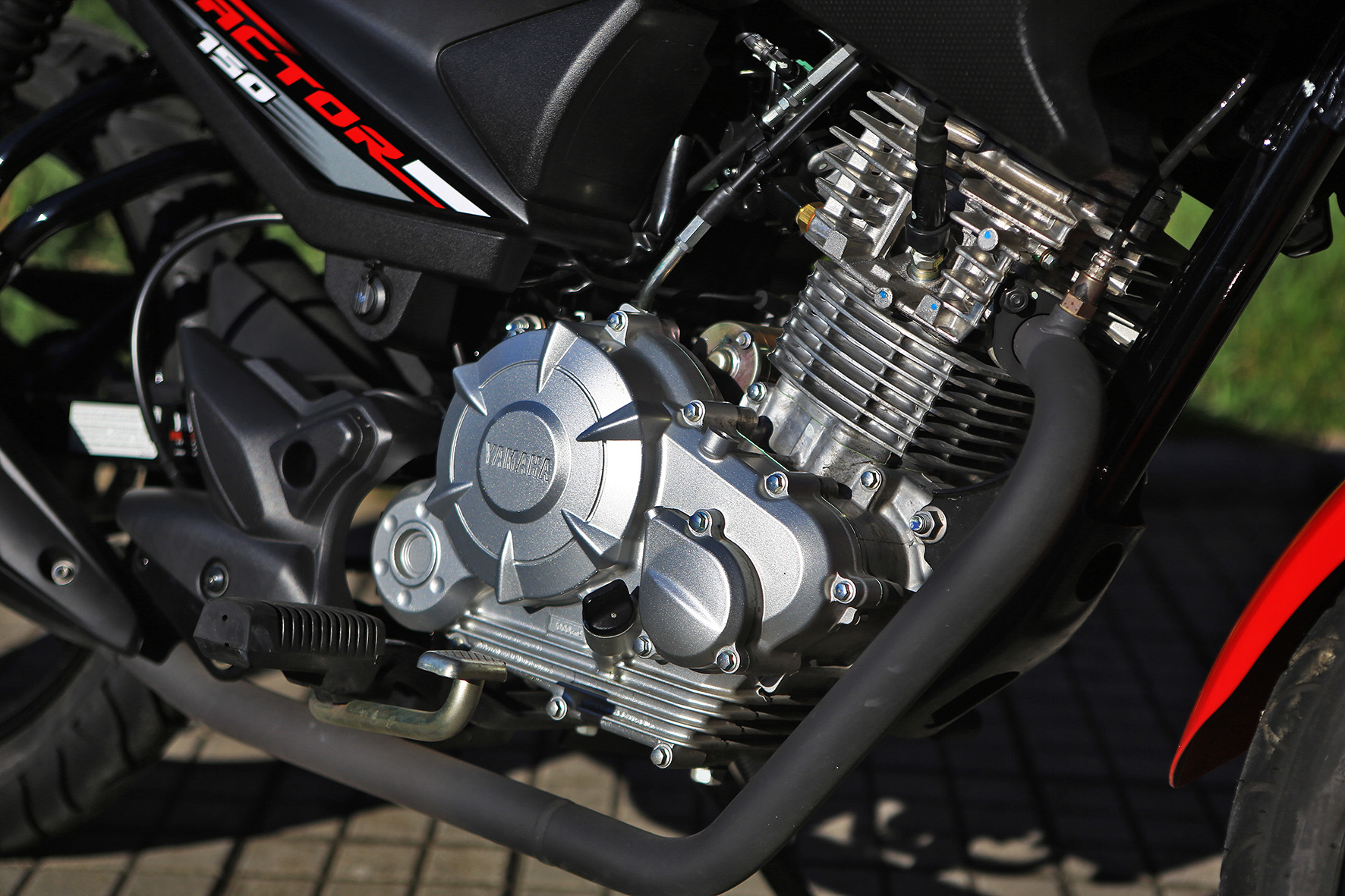 Yamaha Factor 150 UBS