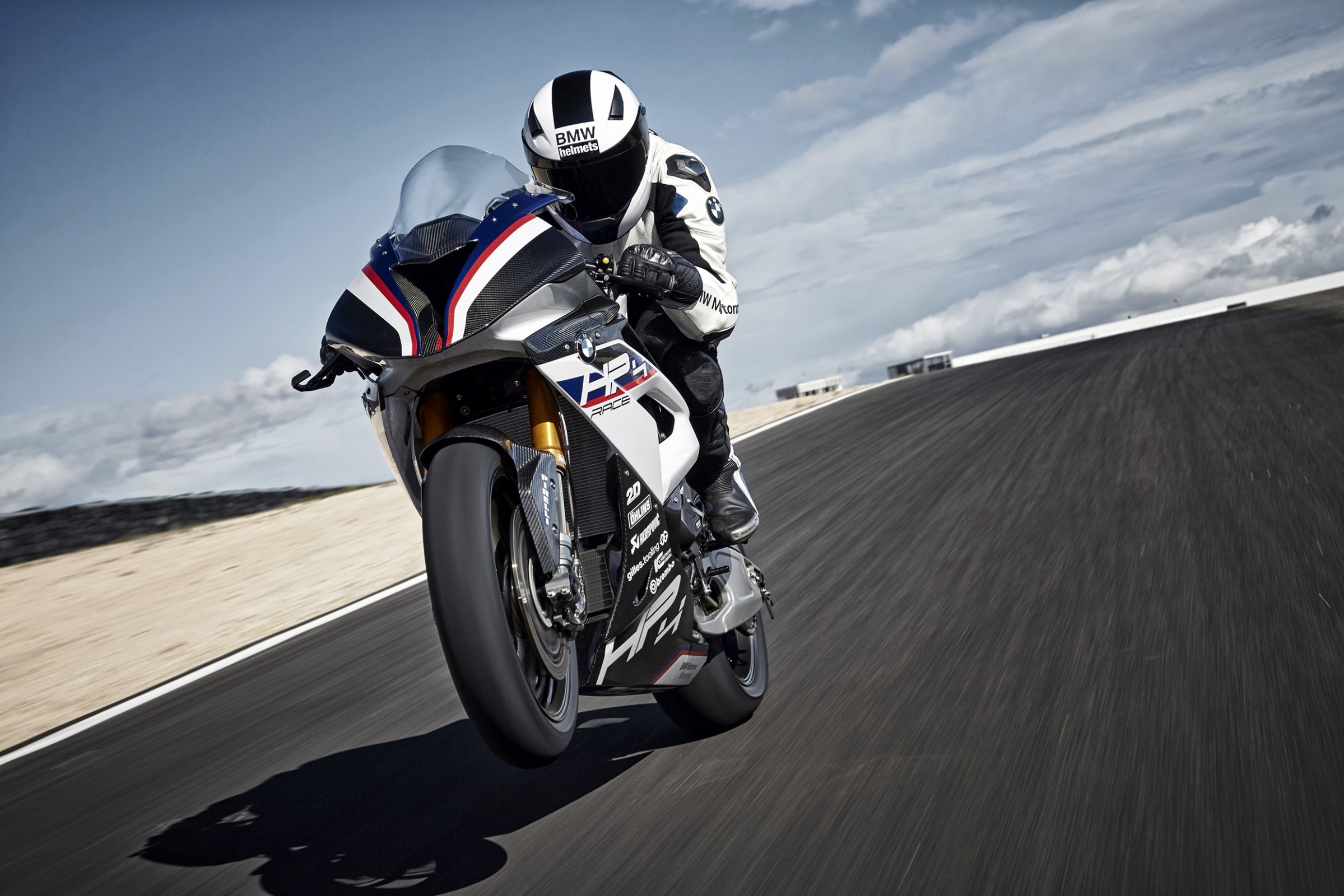 BMW HP4