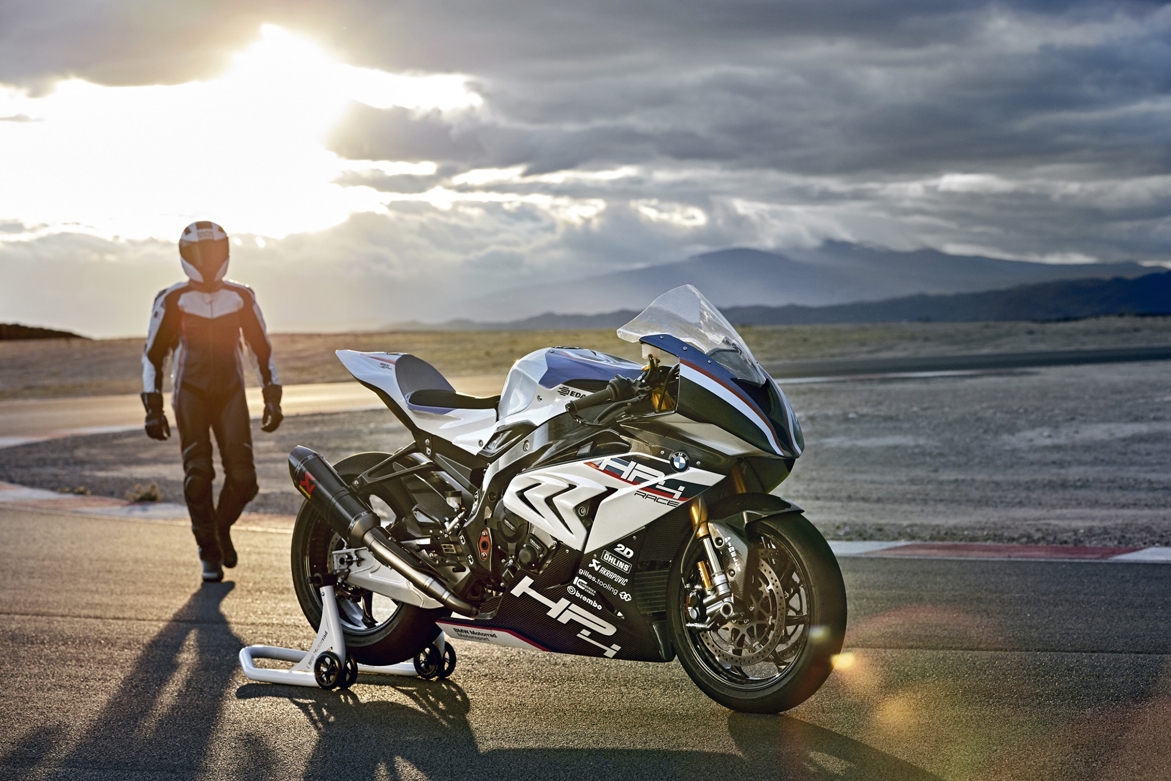 BMW HP4