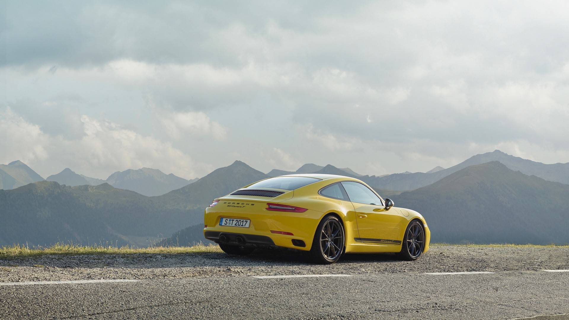2018 porsche 911 carrera t