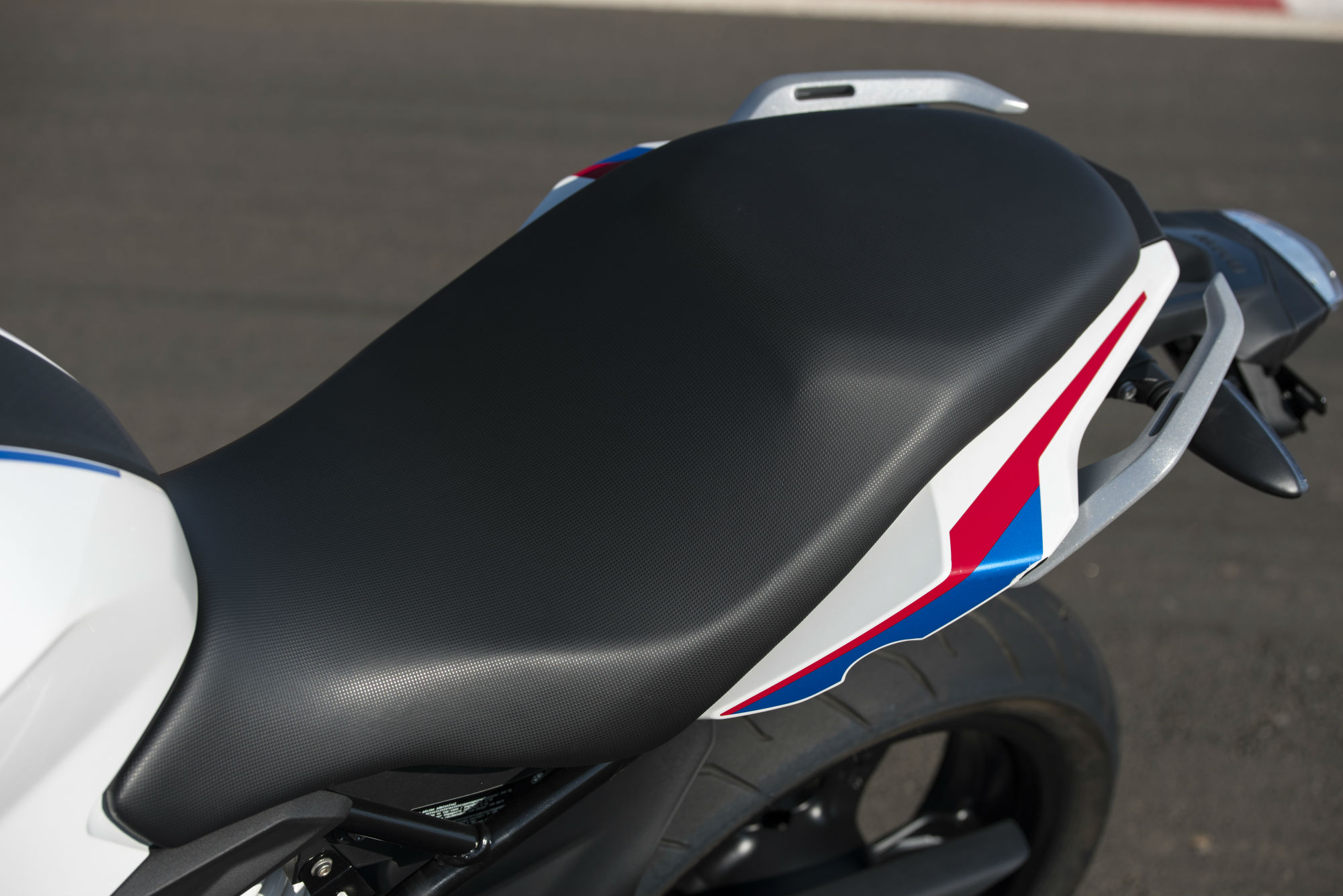 BMW G 310 R