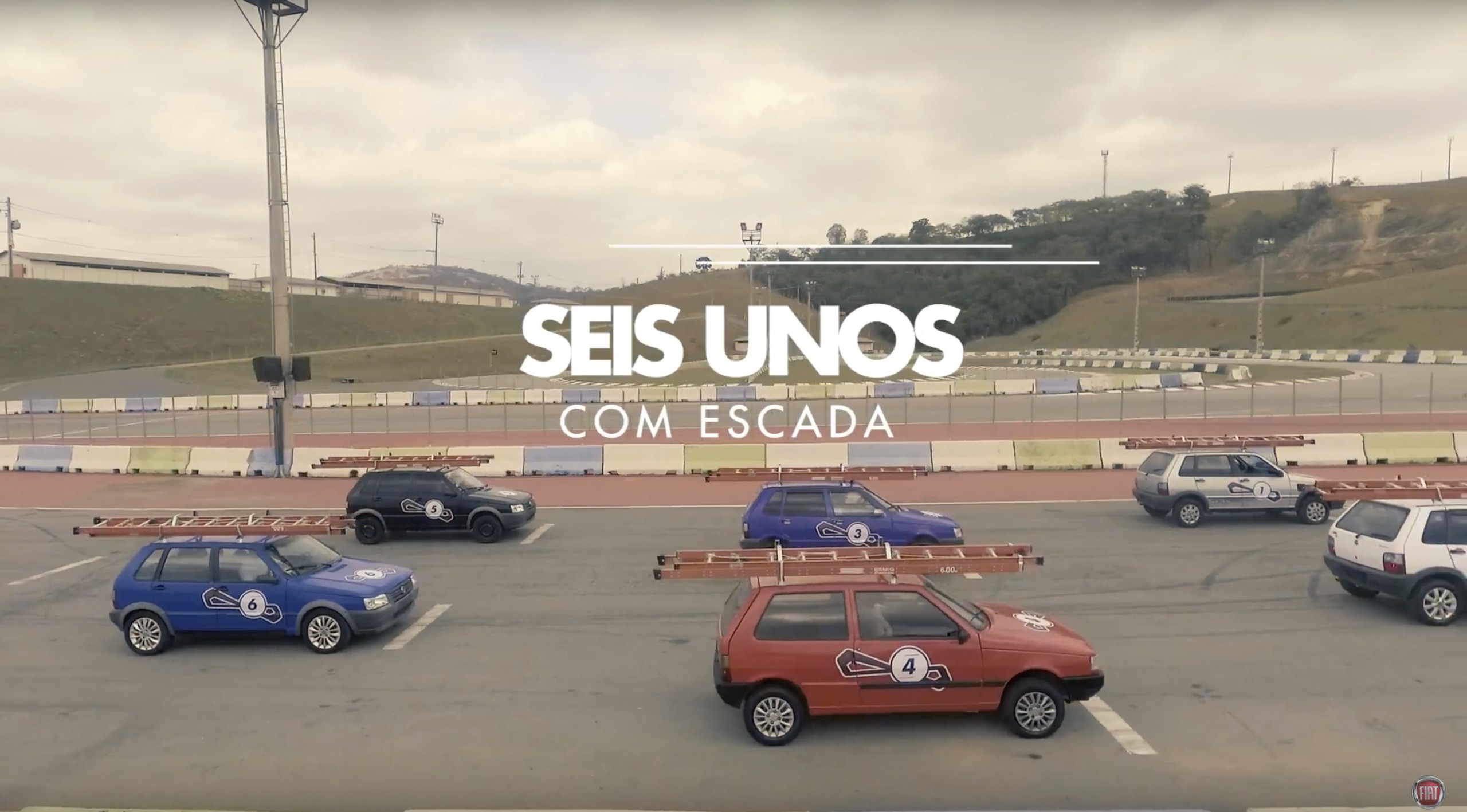corrida fiat uno escada argo sedan
