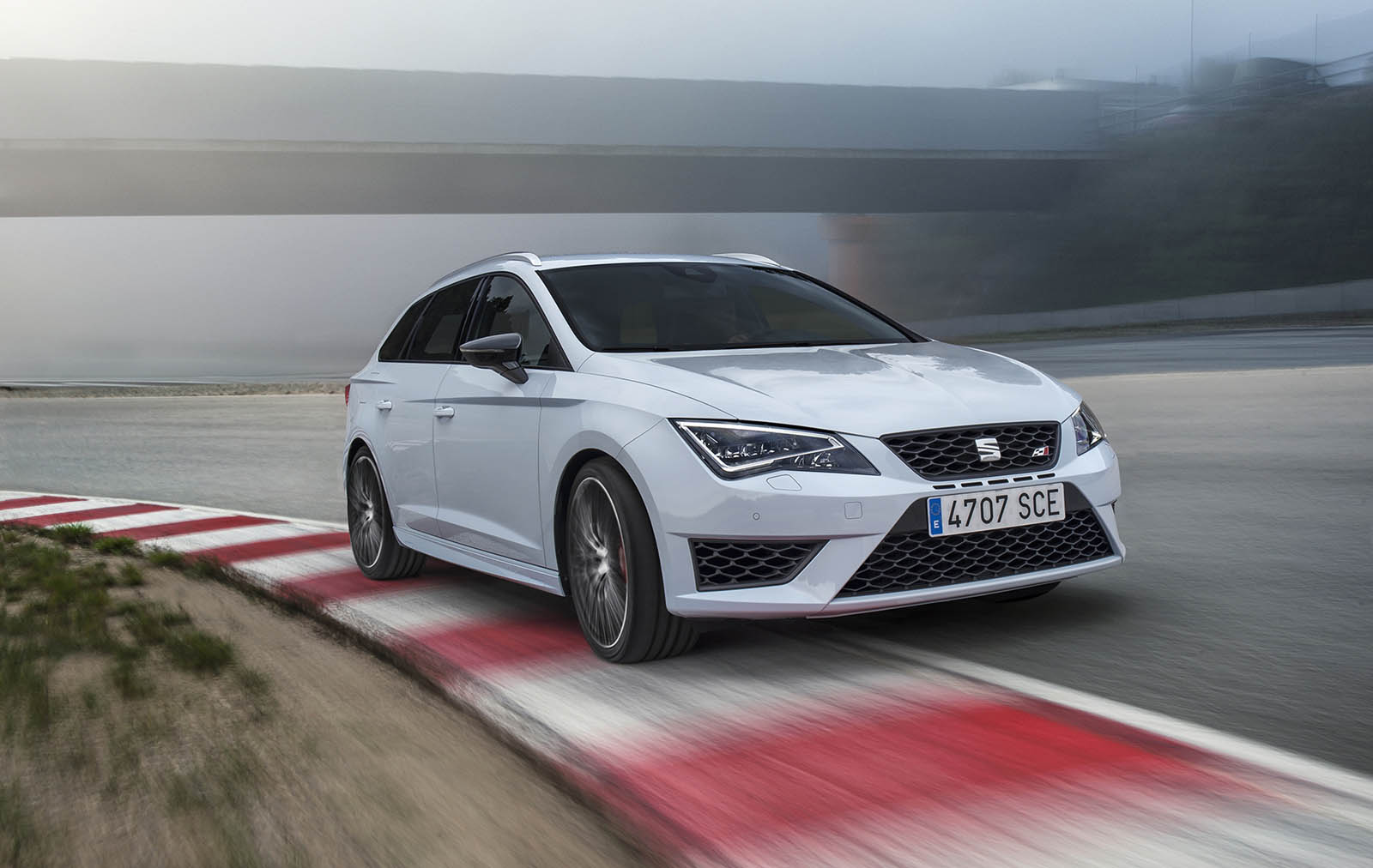 seat leon cupra st