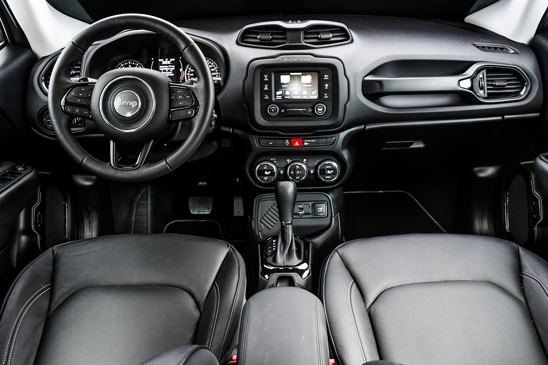 Jeep renegade Night Eagle 1.8 Flex 2018