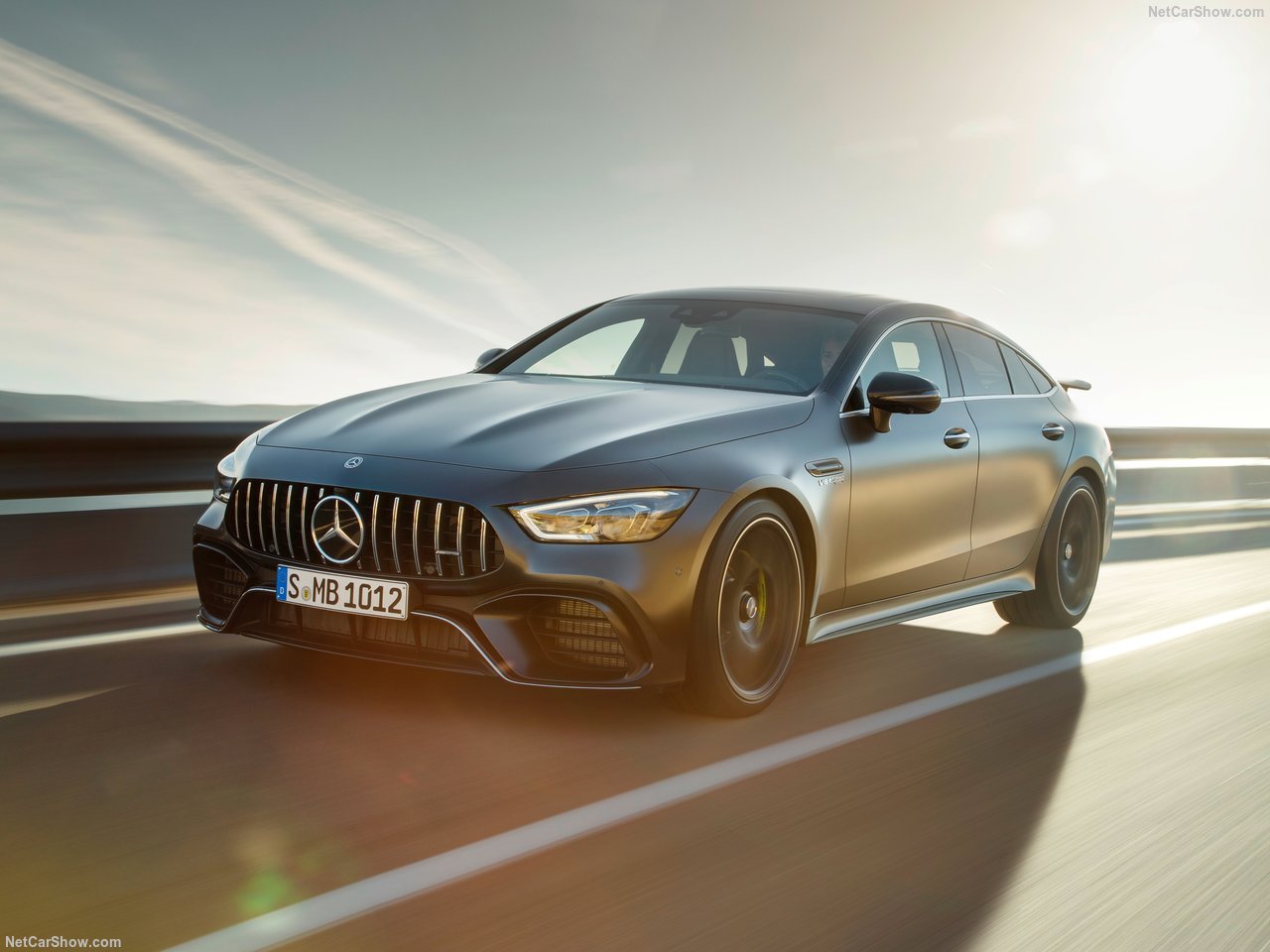 Mercedes-AMG GT 4 Portas
