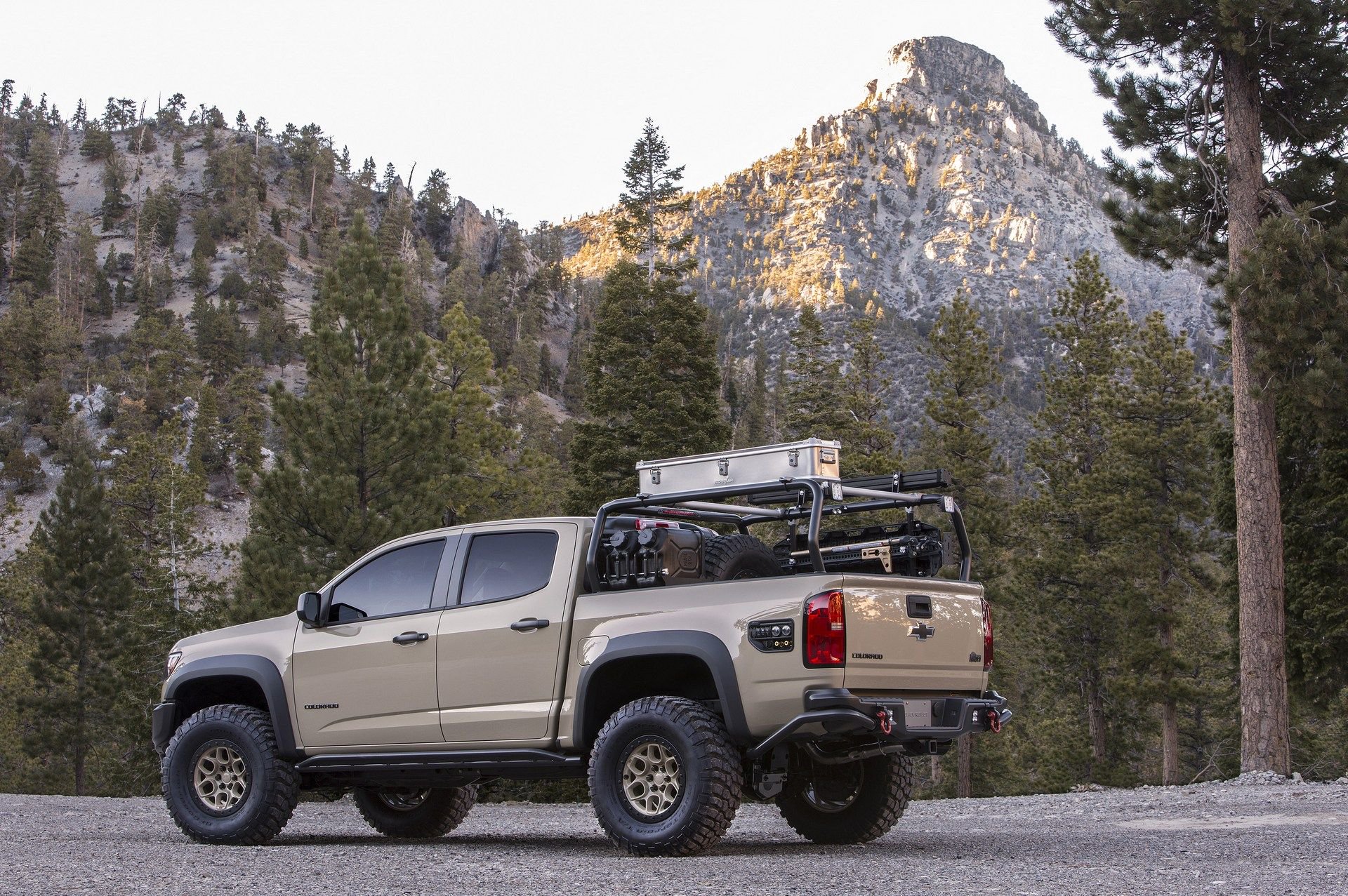 Chevrolet Colorado ZR2 AEV