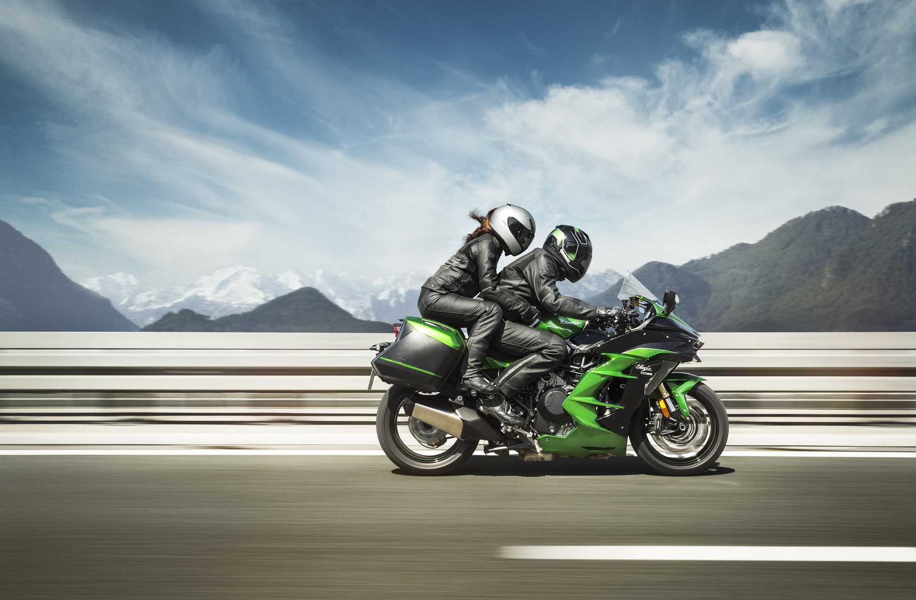 Ninja H2 SX