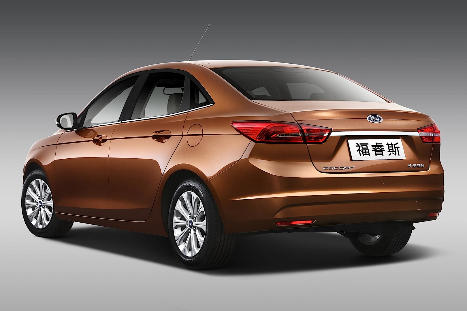 Novo Ford Escort