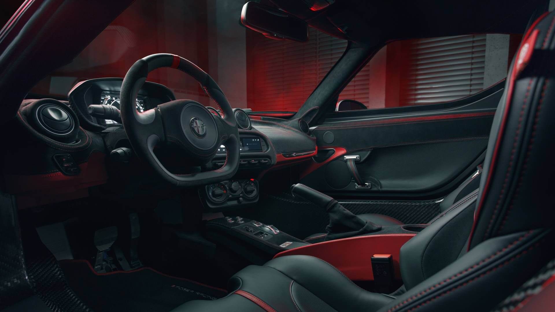 Pogea Racing Alfa Romeo 4C