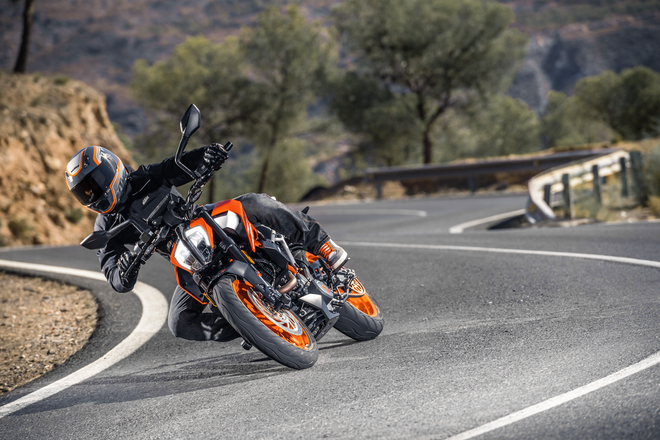 Nova KTM Duke 390