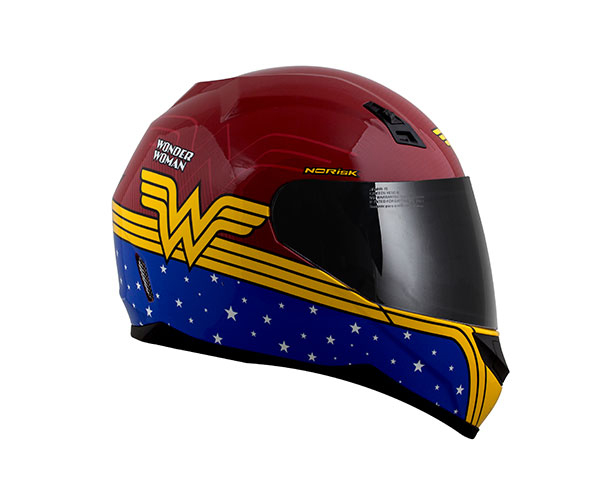 Capacete da Mulher Maravilha