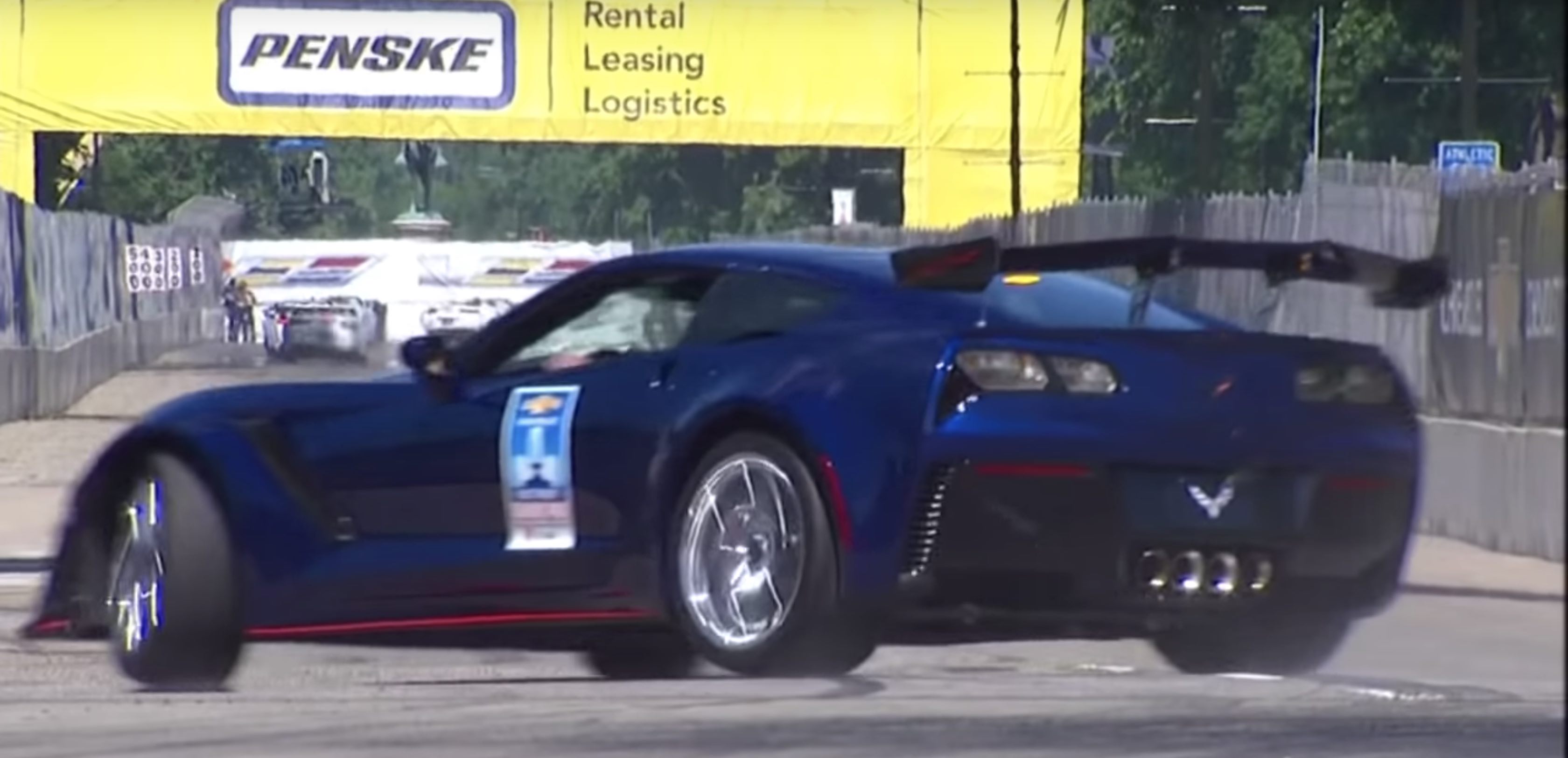 Acidente volta de apresentação Corvette ZR1 GP Detroit Indy 2018