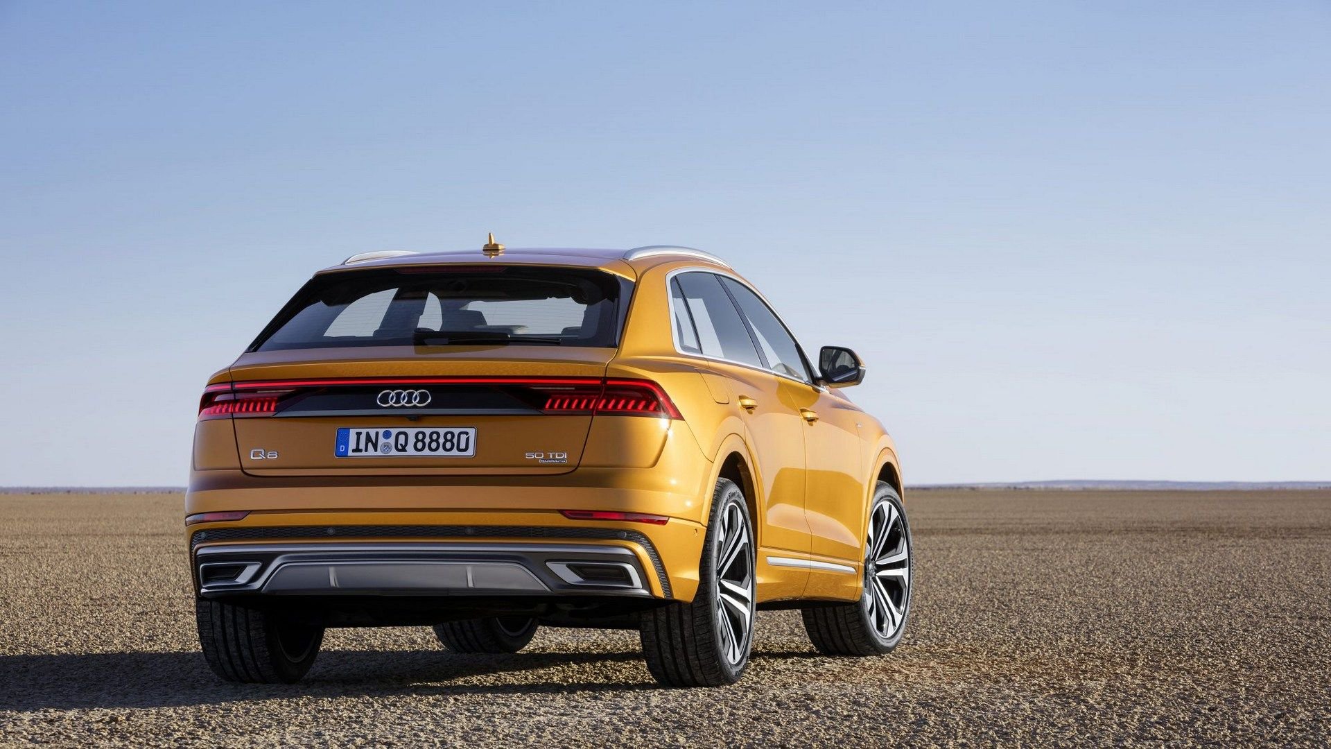 Audi Q8 9