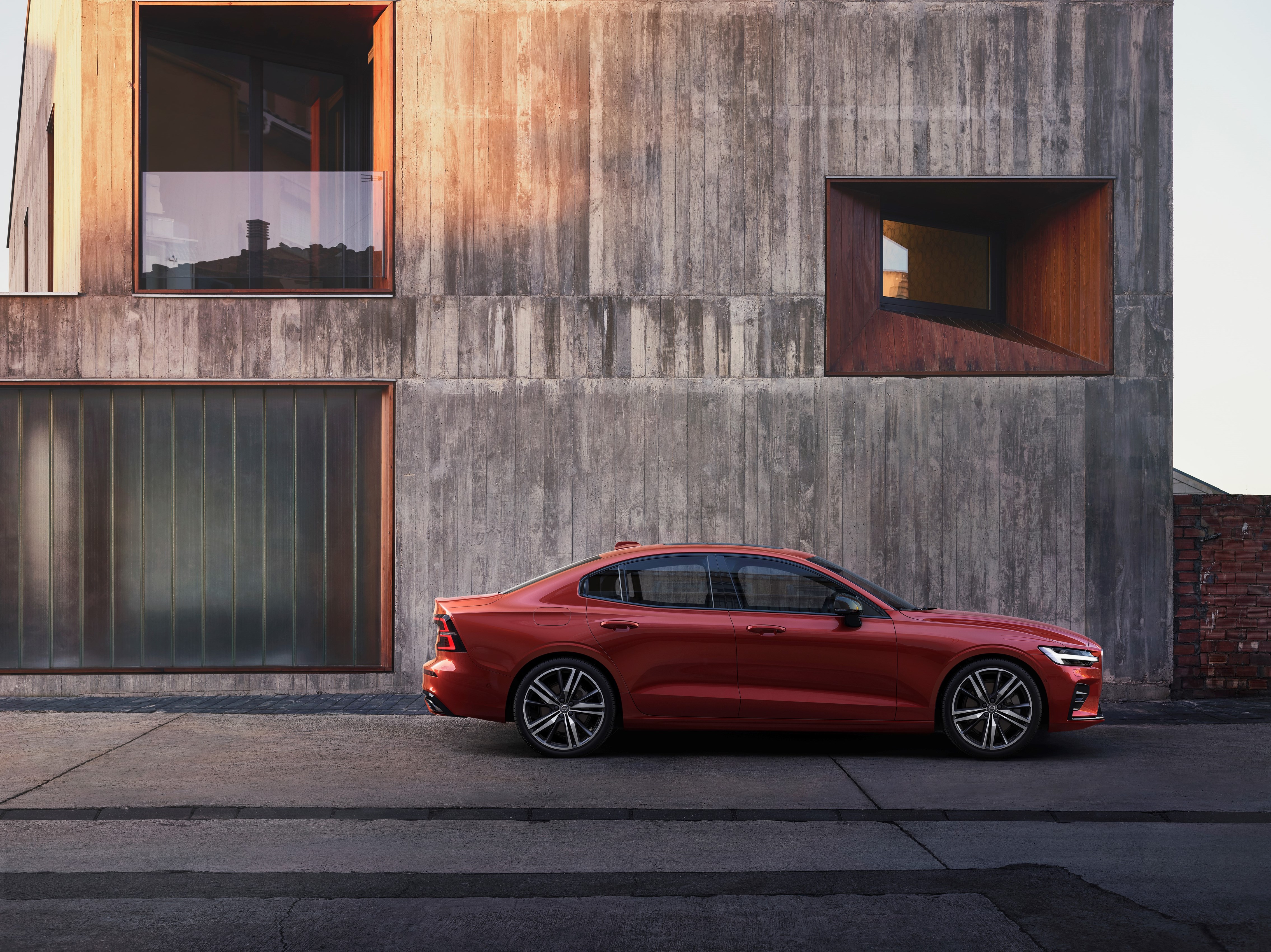 Volvo S60 R Design