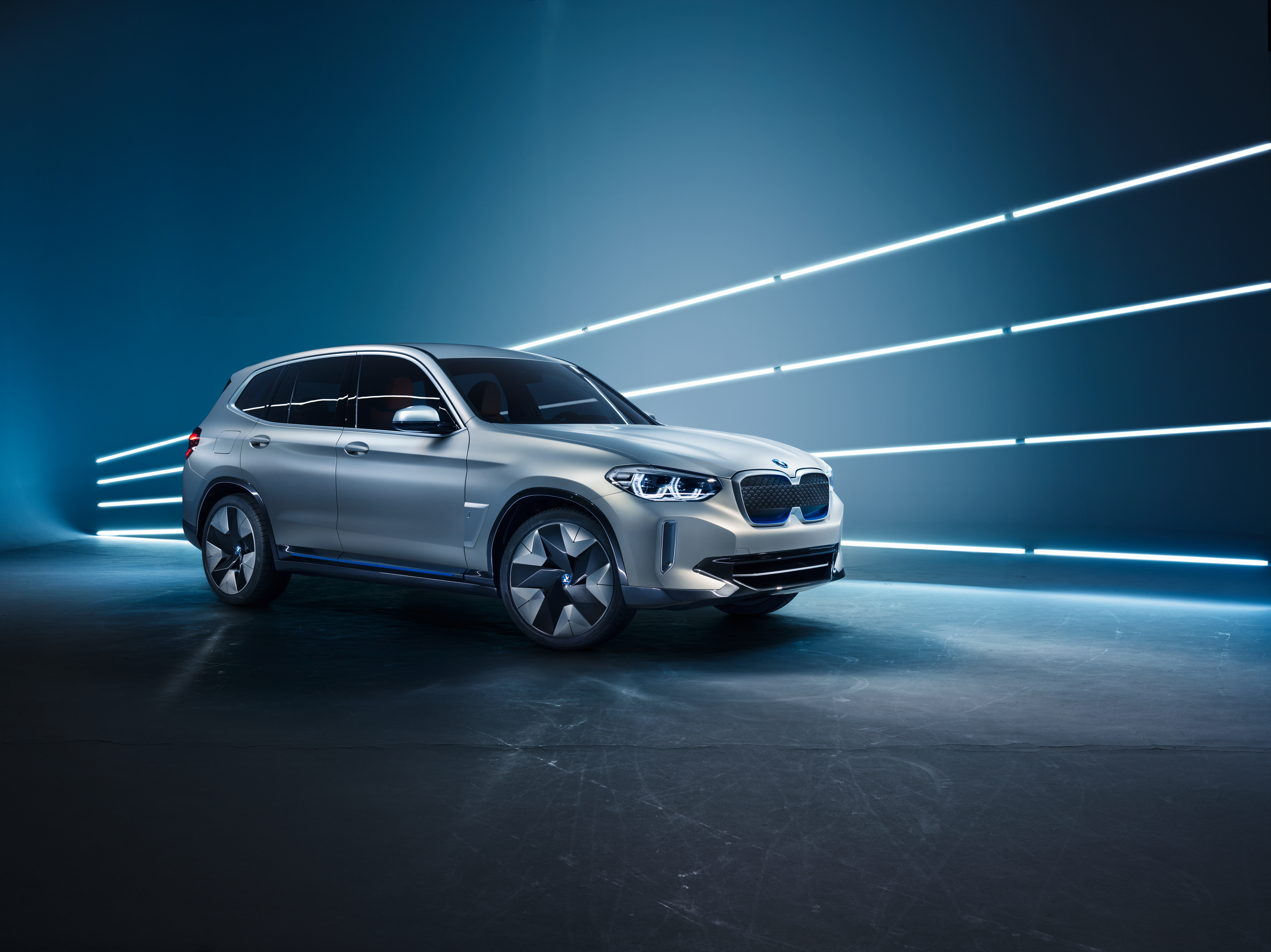 Bmw Concept Ix3 5