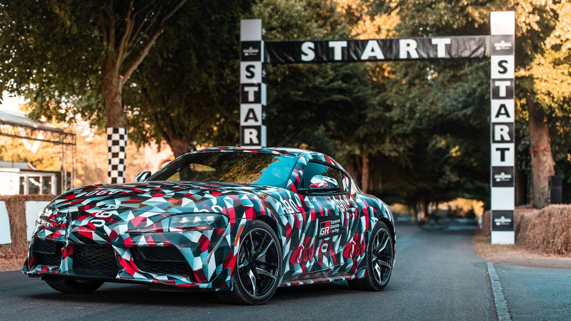 Toyota Supra acelerou em Goodwood com o codinome A90. Protótipo está muito perto da versão de produção