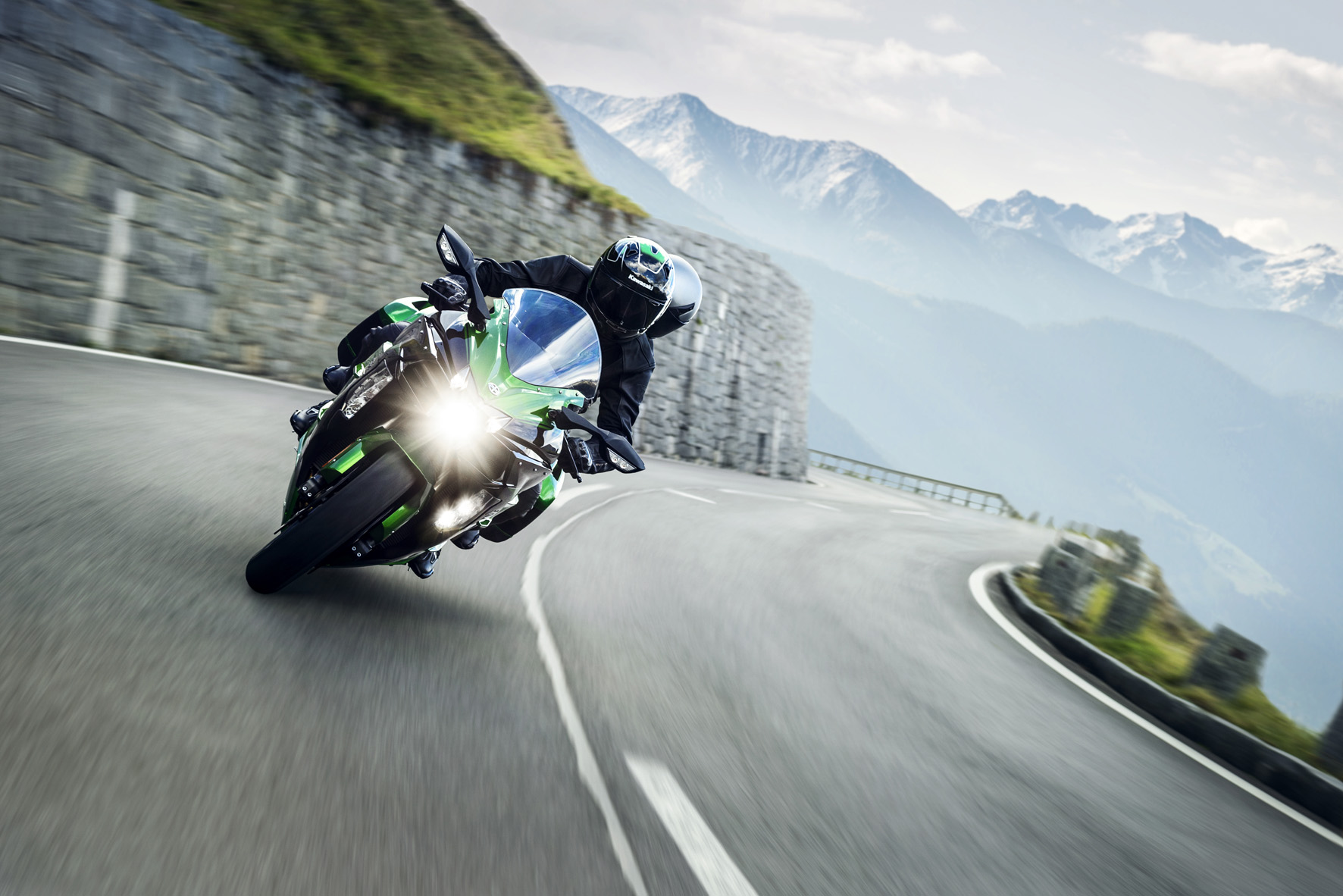 Kawasaki Ninja H2 SX