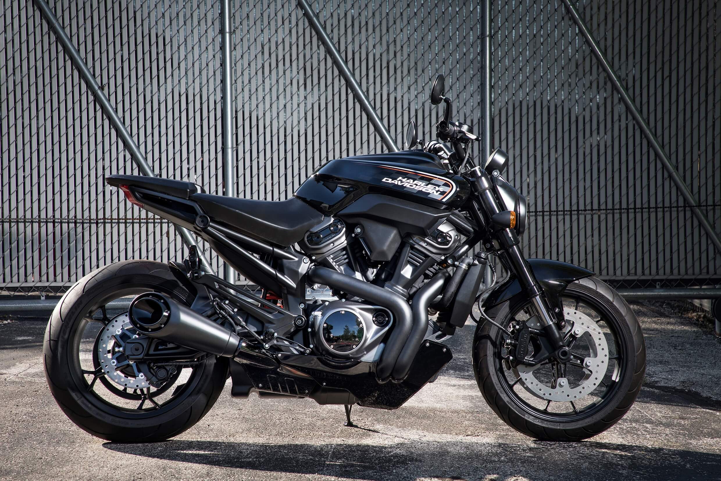 628mundomoto Harley Streetfighter975 1 201873119442