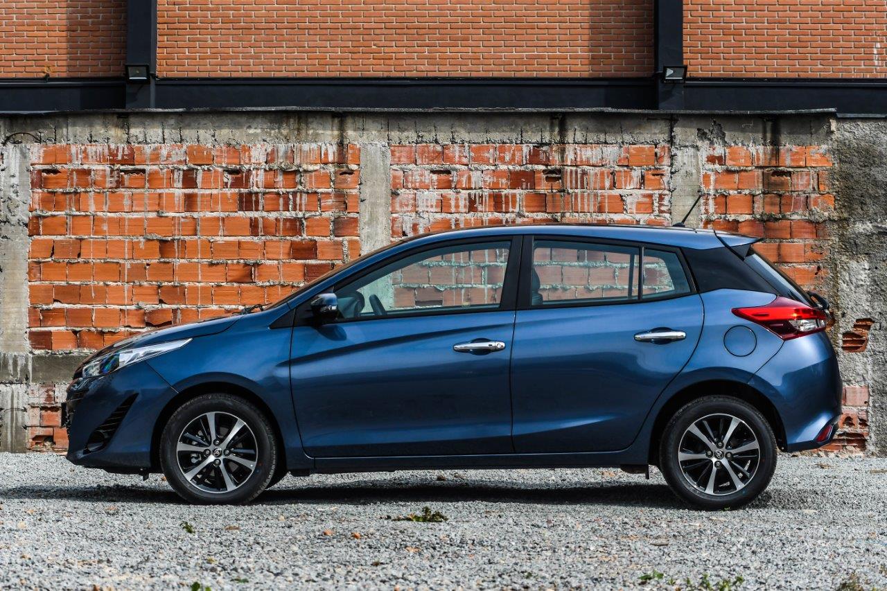 Comprimento Yaris
