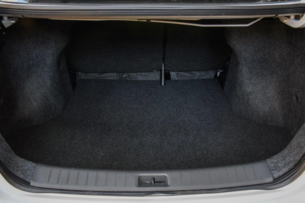 Nissan Sentra SL 2019