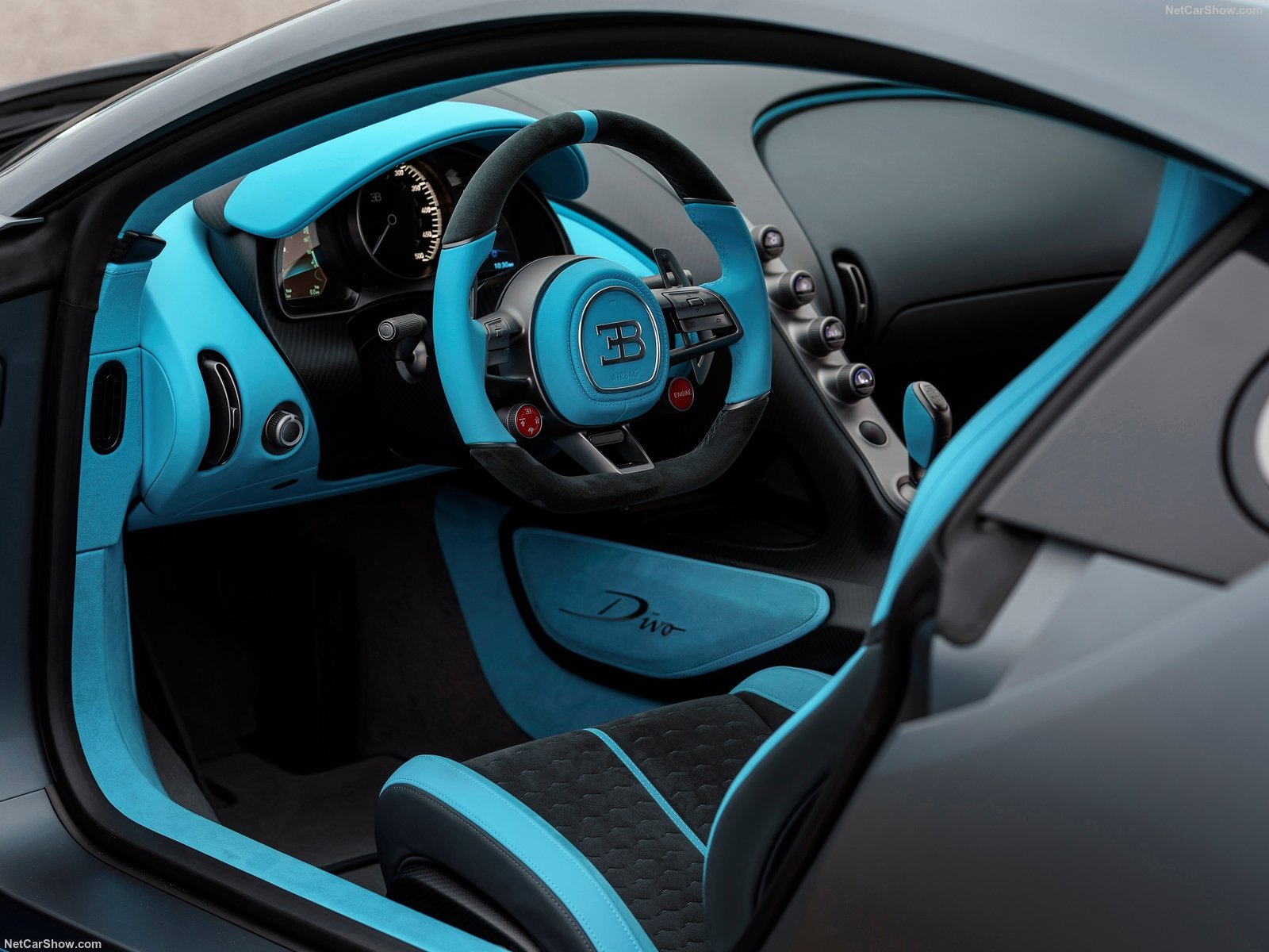 Bugatti Divo 2019