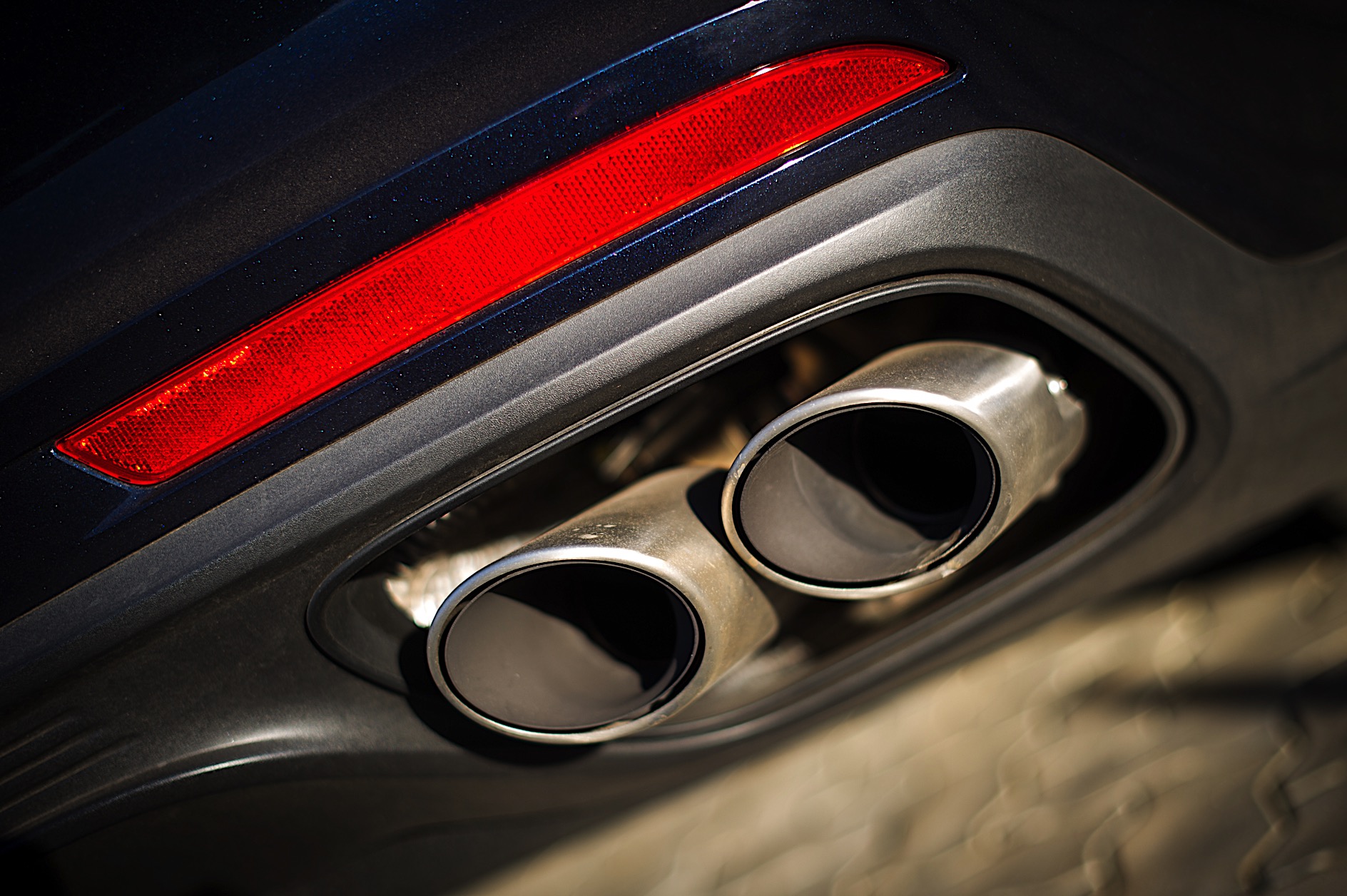 Sistema de escapamento do Porsche Panamera Turbo