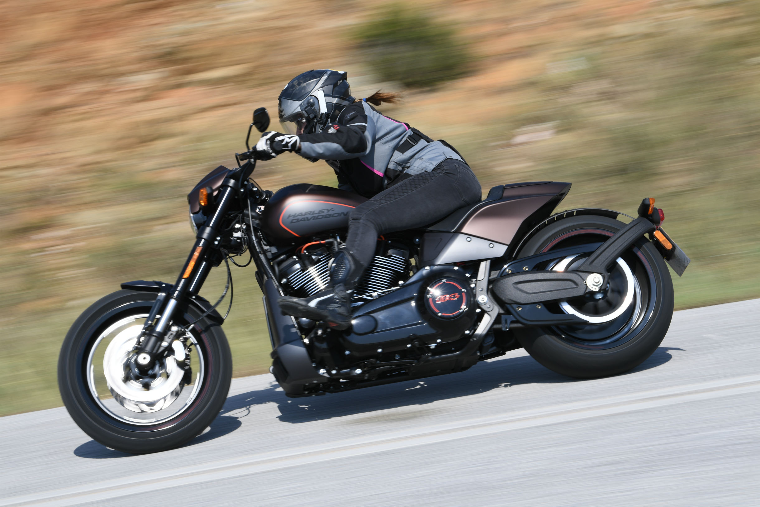 Harley-Davidson FXDR 114