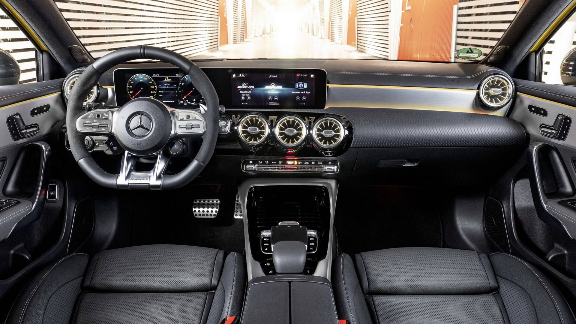 2019 Mercedes Amg A35 4matic 2