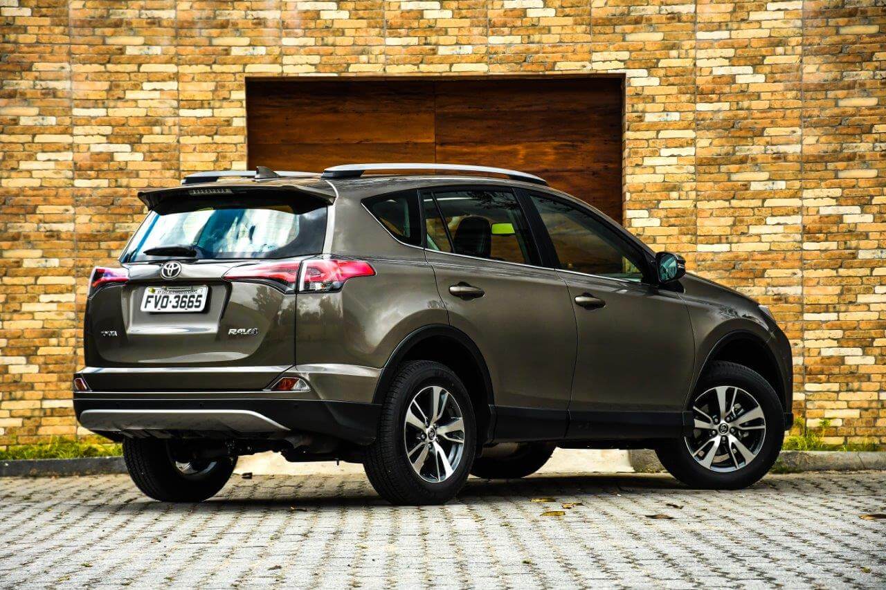 Toyota RAV4 Top