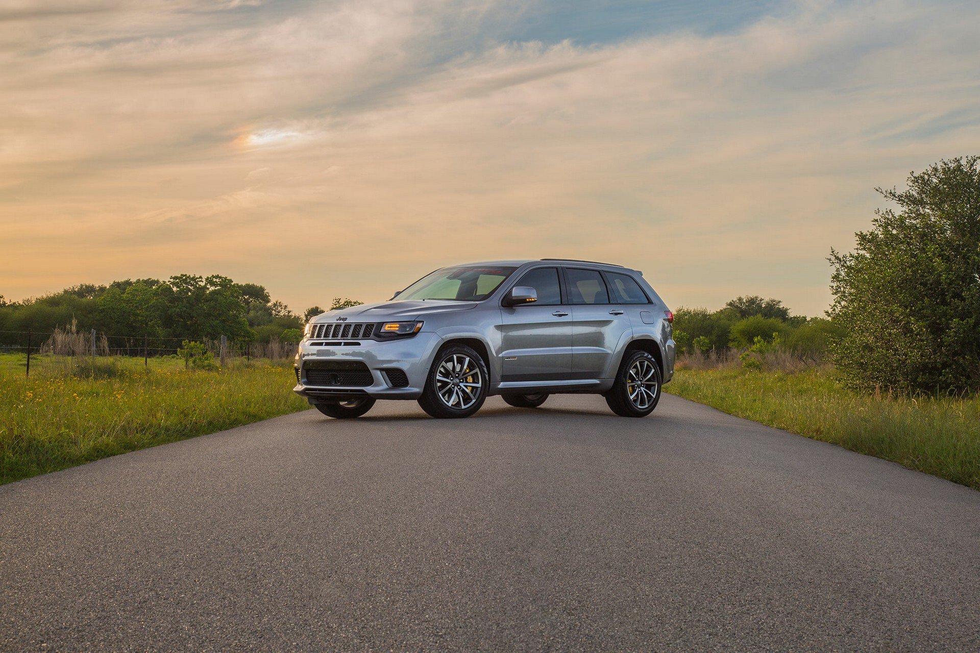Jeep Hennessey Grand Cherokee Trackhawk
