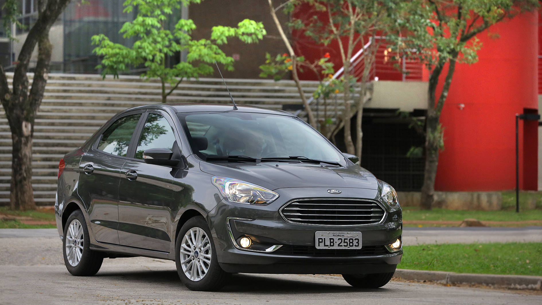 Ford Ka Sedan Titanium 1.5 Flex Automático
