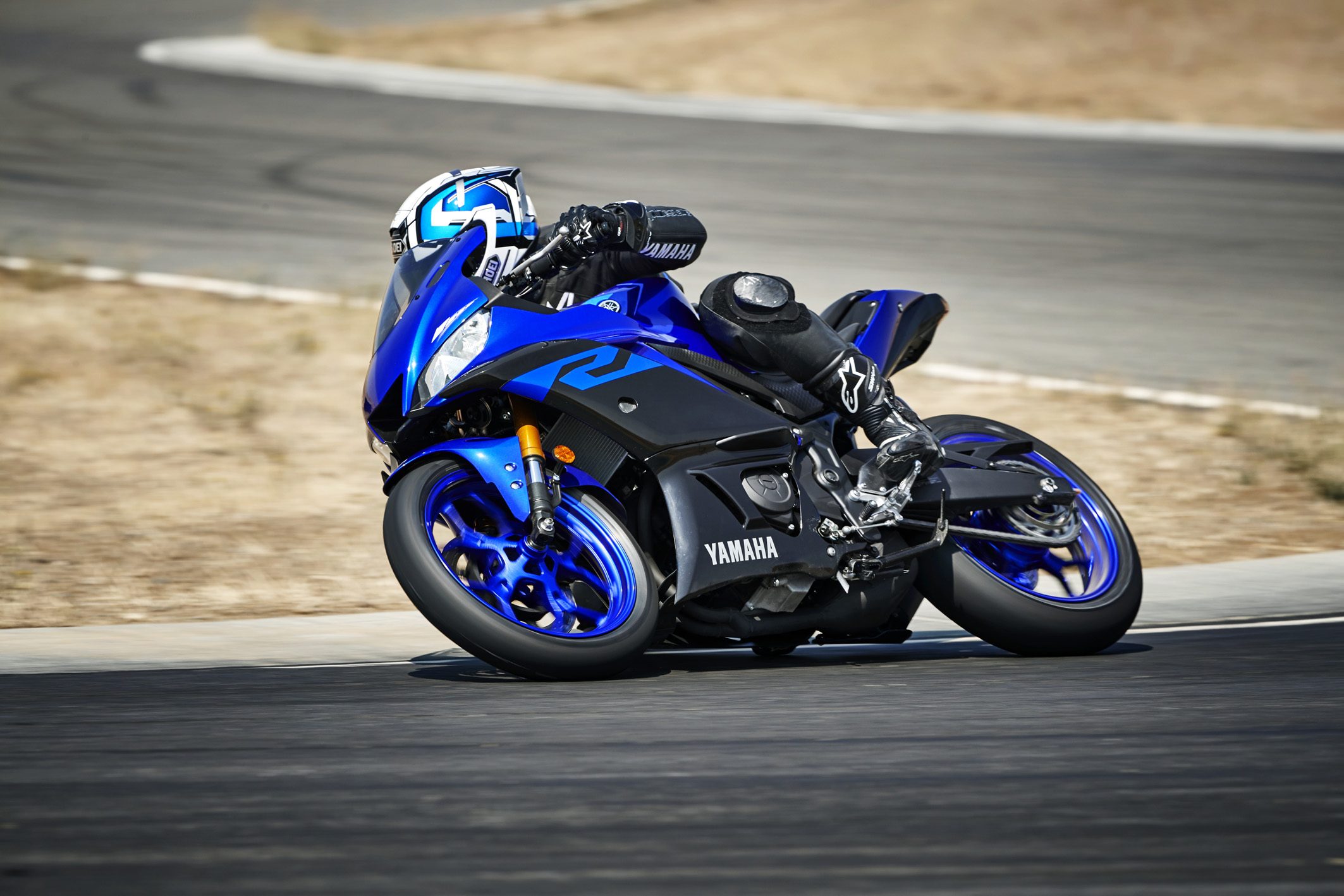 Yamaha R3 2019