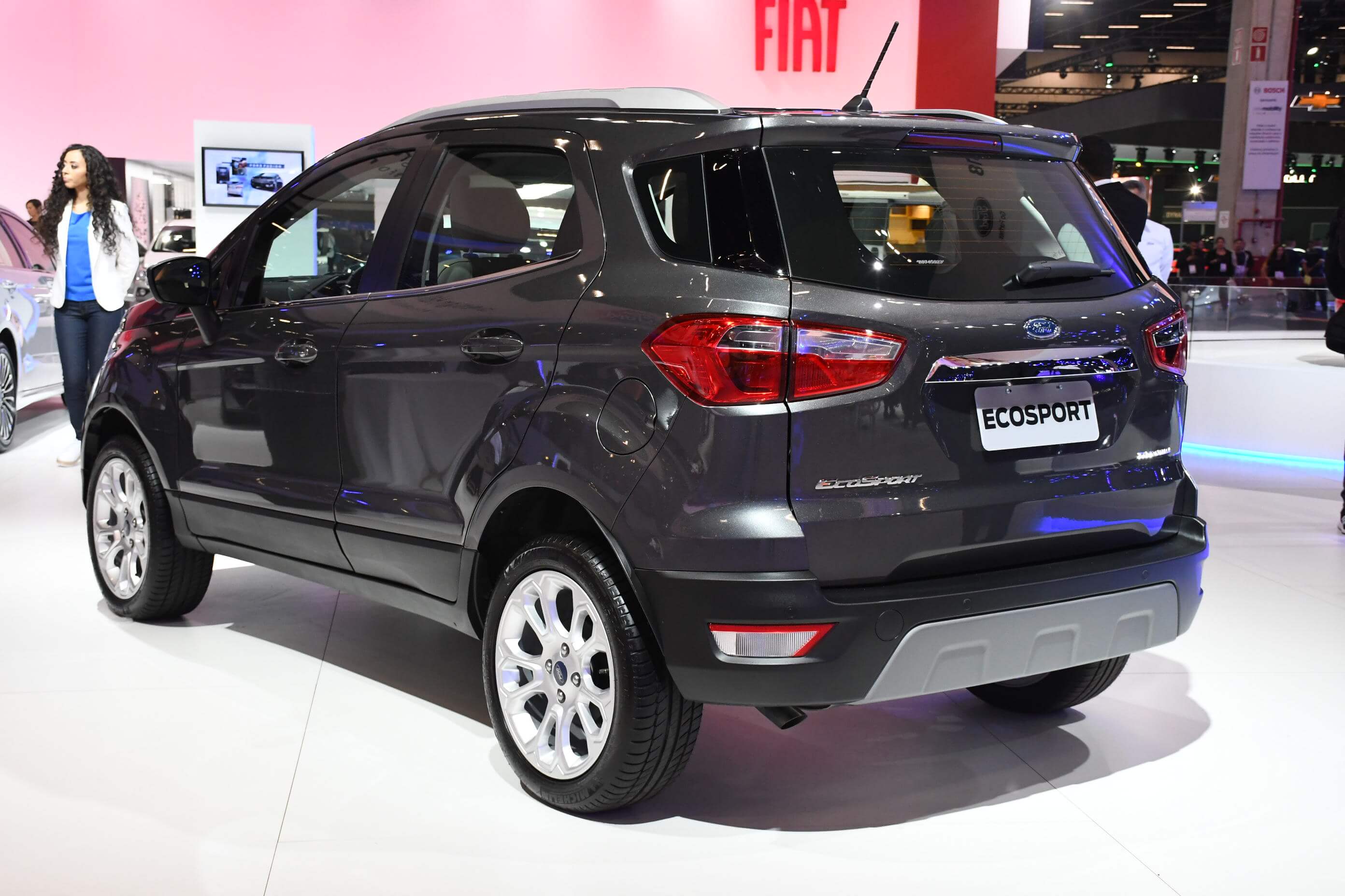 Ford EcoSport sem estepe na tampa