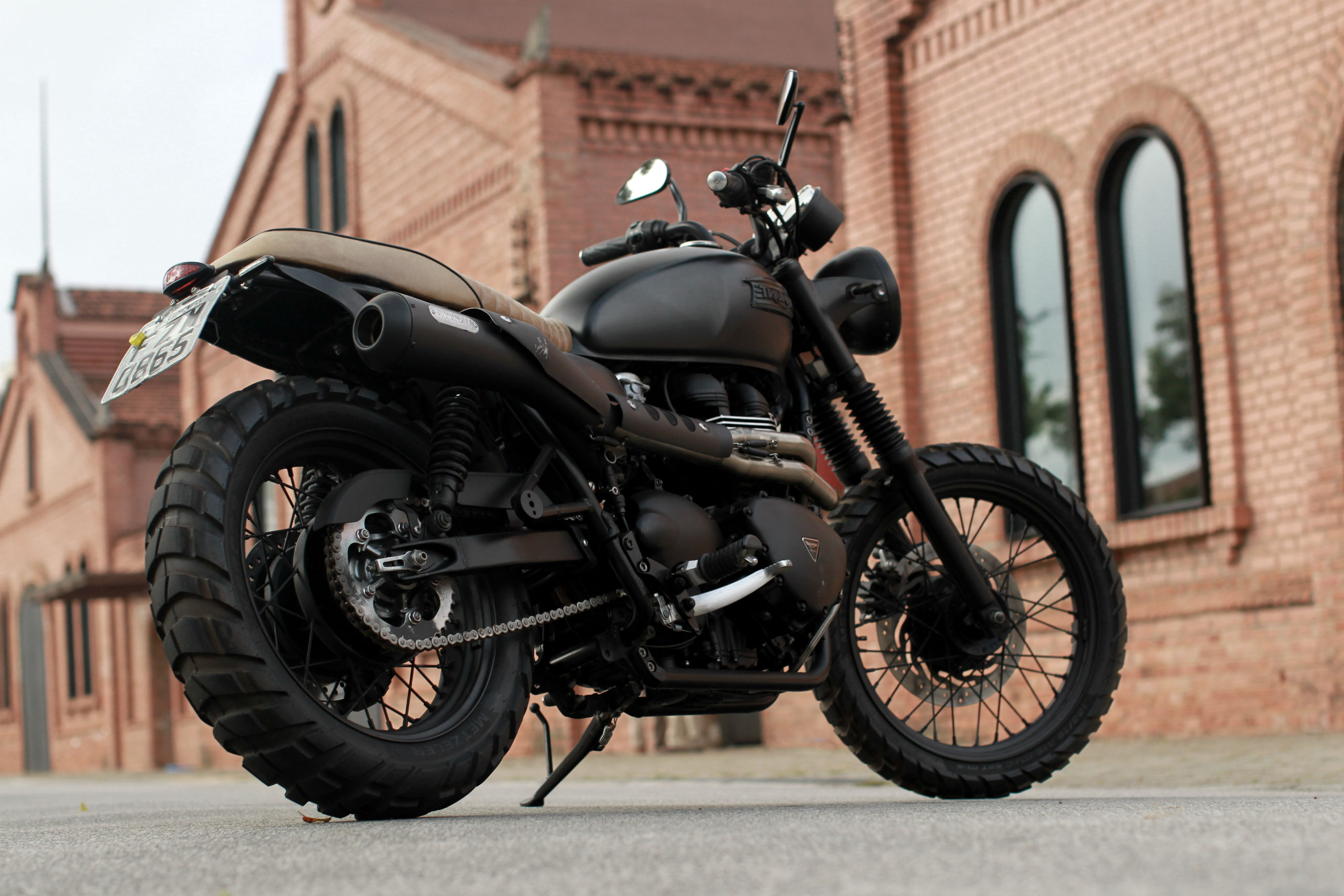 Triumph Bonneville Black Jungle
